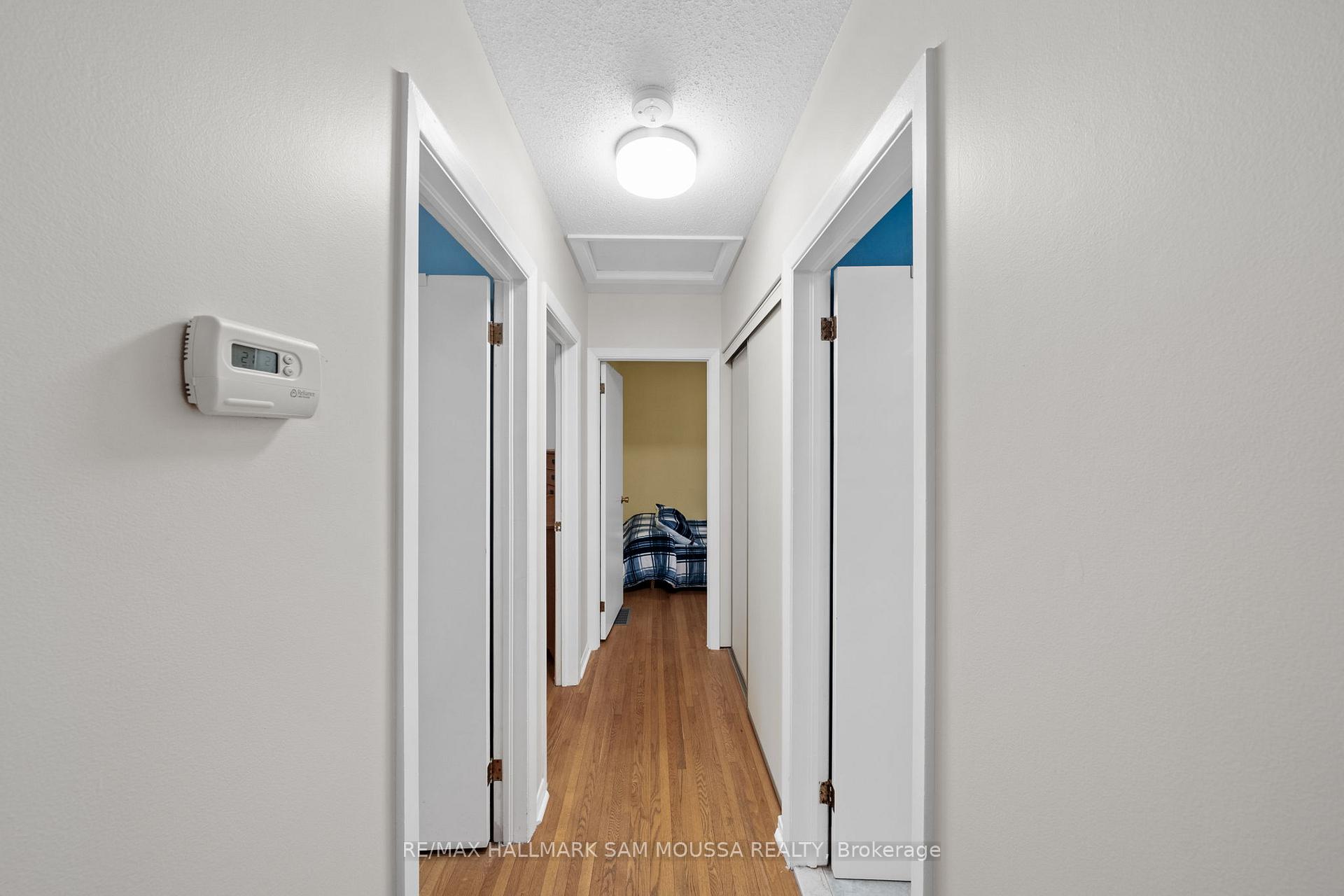 Photo 18 of 11 Springdale Crescent, Ottawa, Sheahan Estates/Trend Village — HOMEH