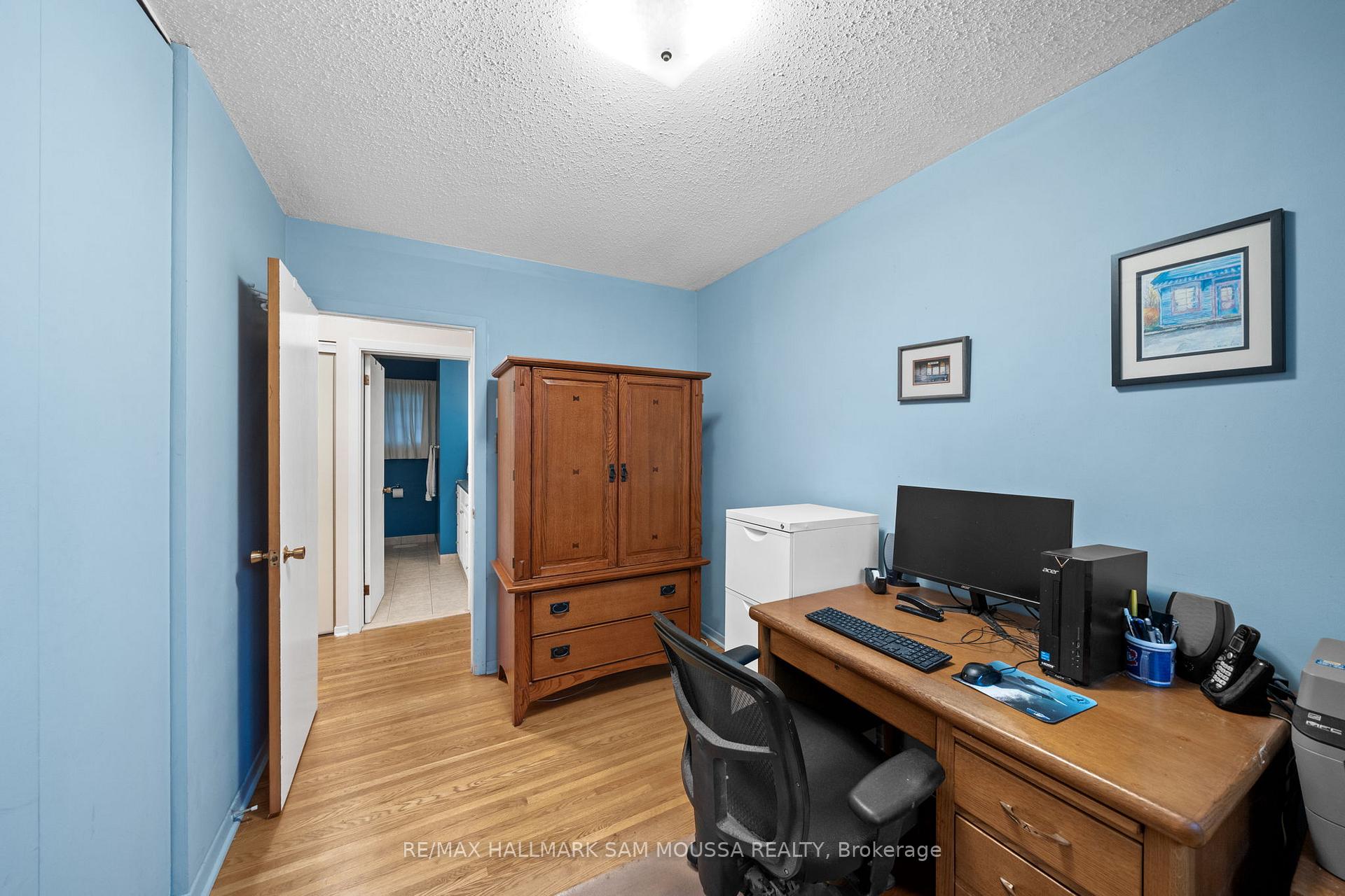 Photo 19 of 11 Springdale Crescent, Ottawa, Sheahan Estates/Trend Village — HOMEH