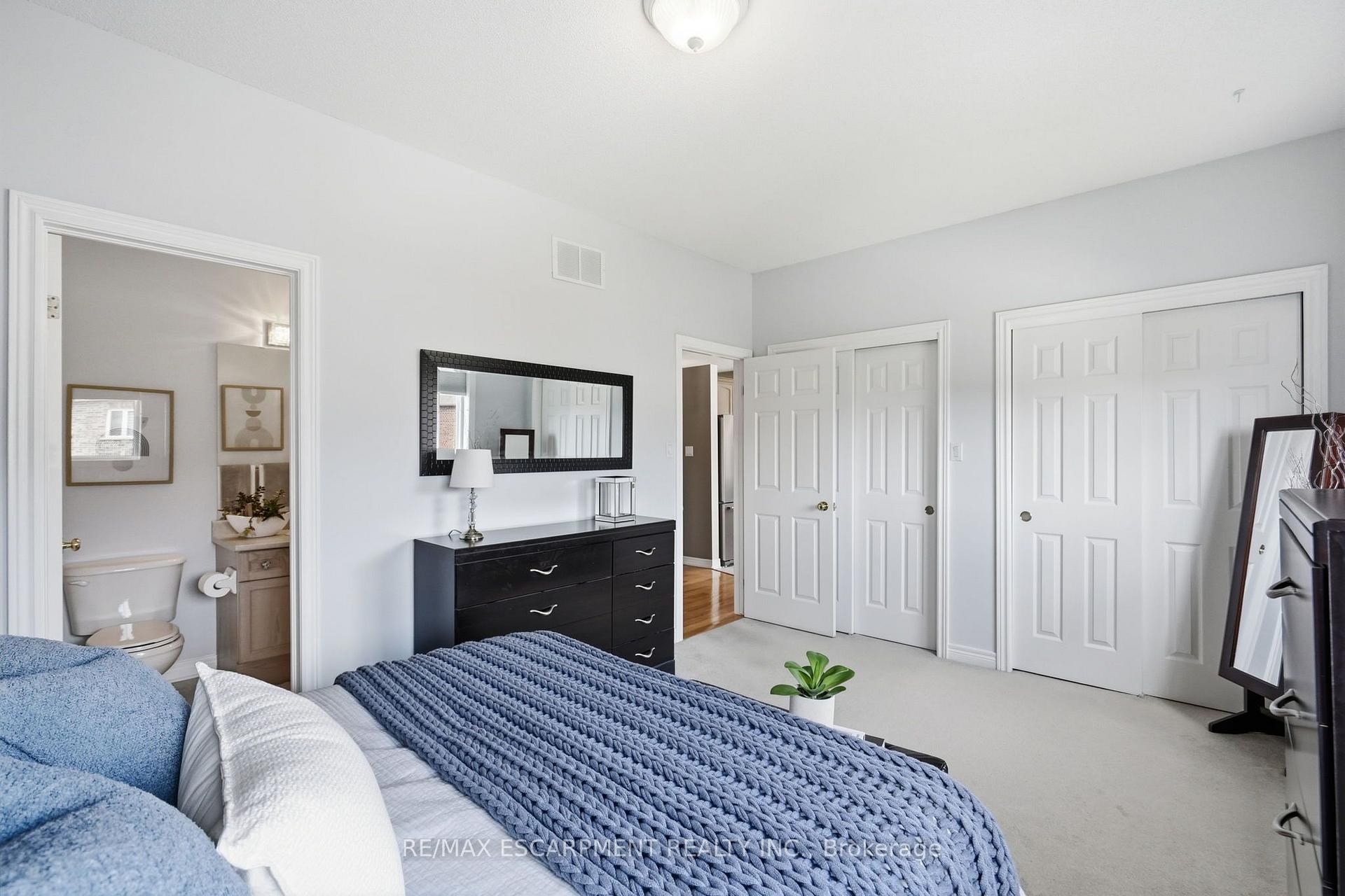 Photo 14 of 4869 Cherrywood Drive, Lincoln, Beamsville — HOMEH