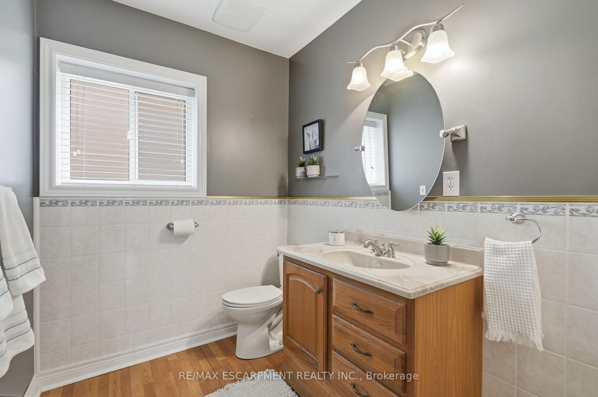 Photo 19 of 4869 Cherrywood Drive, Lincoln, Beamsville — HOMEH