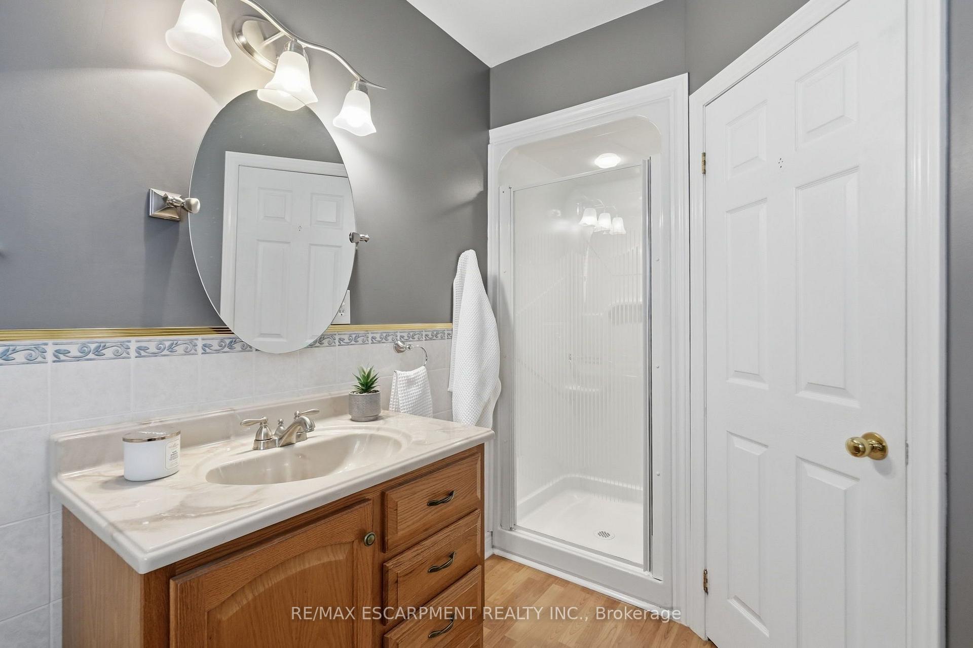 Photo 20 of 4869 Cherrywood Drive, Lincoln, Beamsville — HOMEH