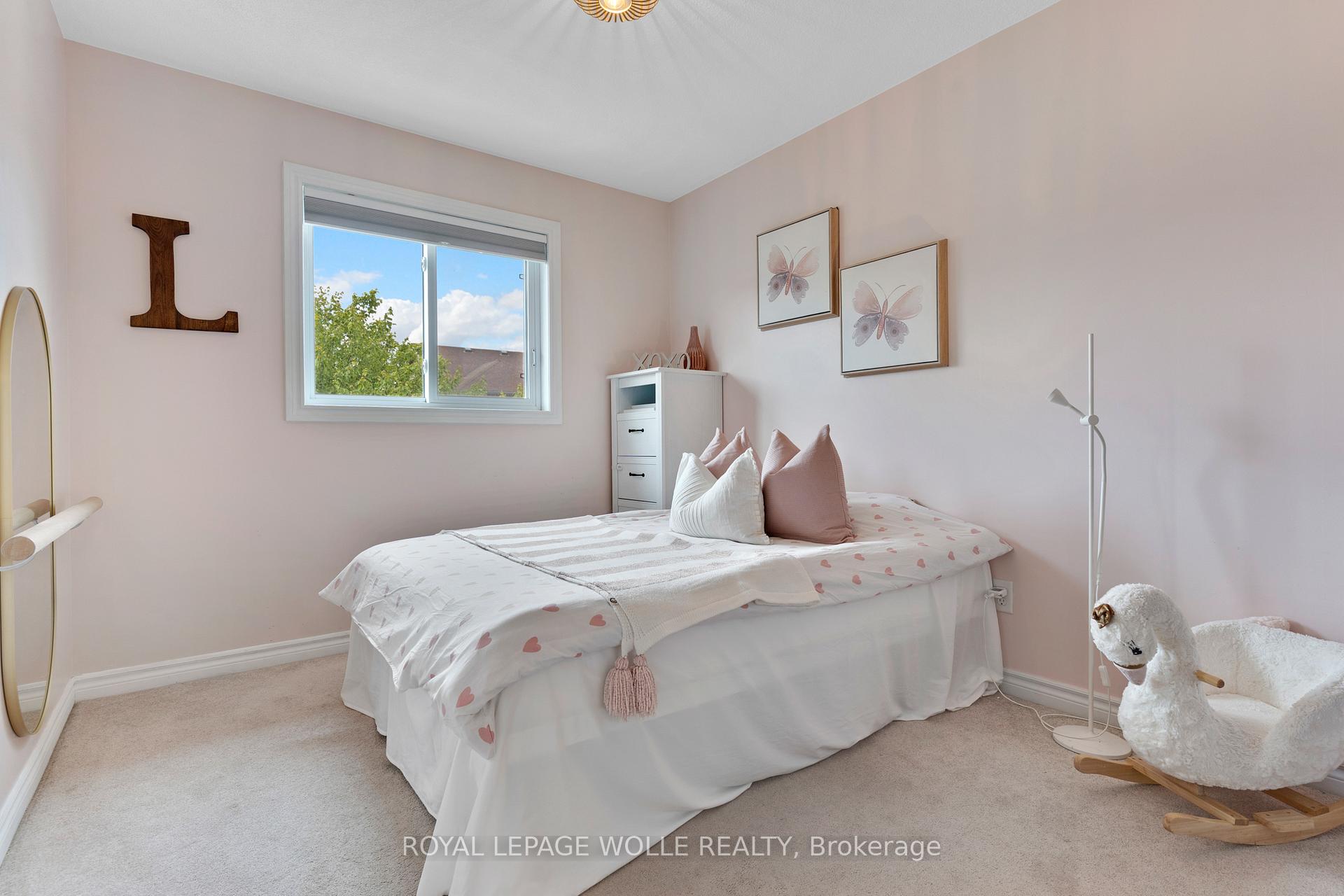 Photo 19 of 1232 Old Zeller Drive, Kitchener, Grand River South — HOMEH