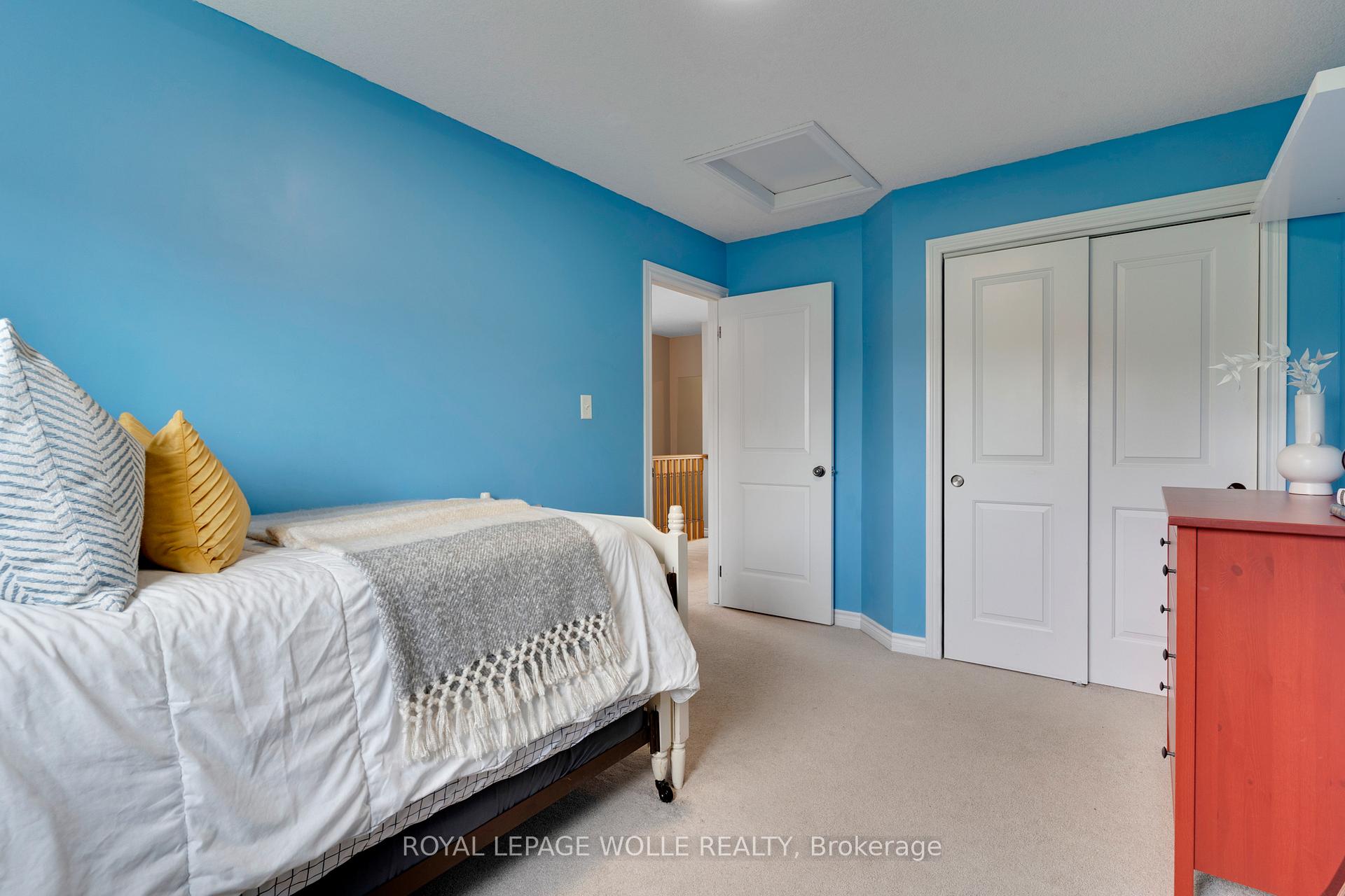Photo 22 of 1232 Old Zeller Drive, Kitchener, Grand River South — HOMEH