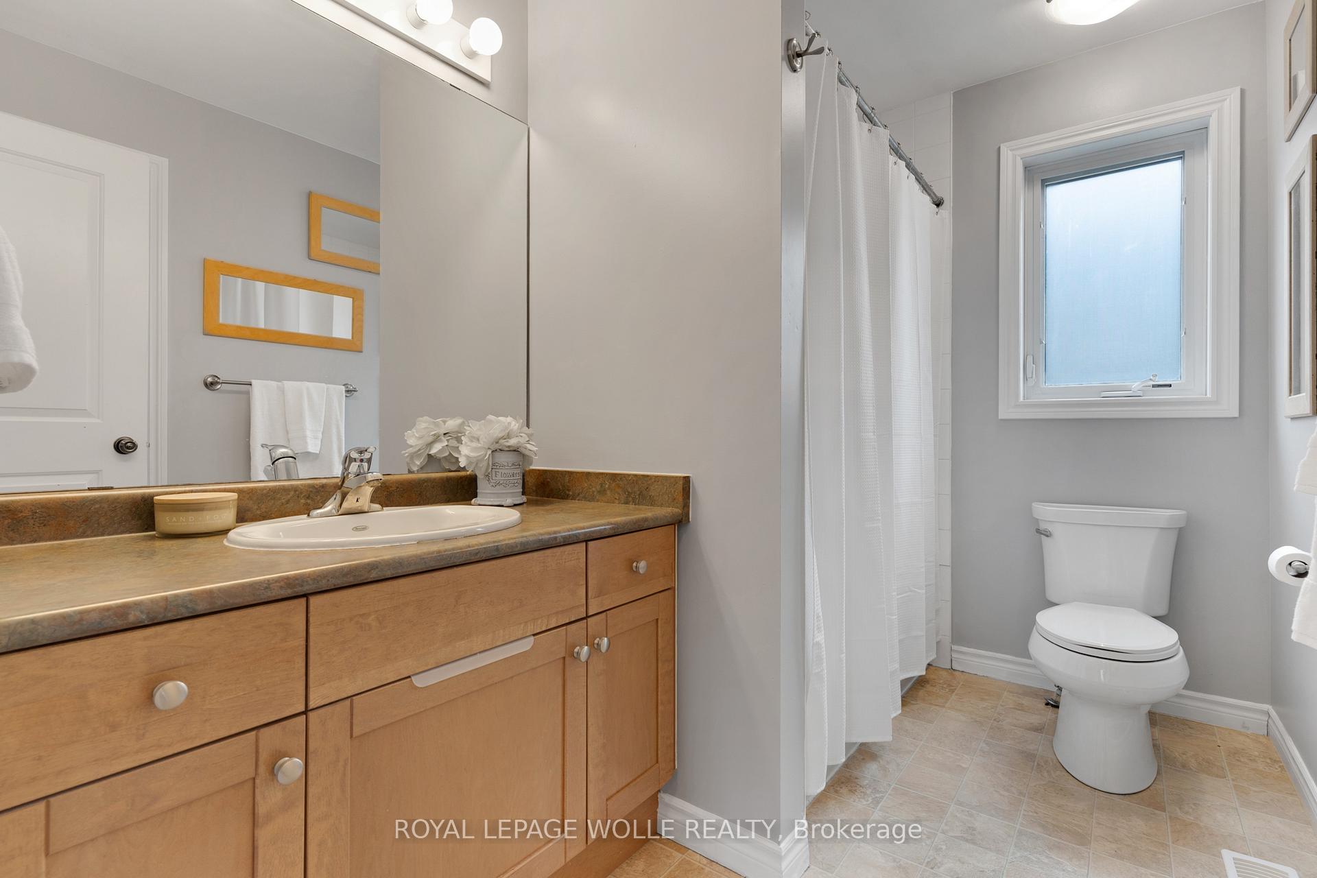 Photo 23 of 1232 Old Zeller Drive, Kitchener, Grand River South — HOMEH