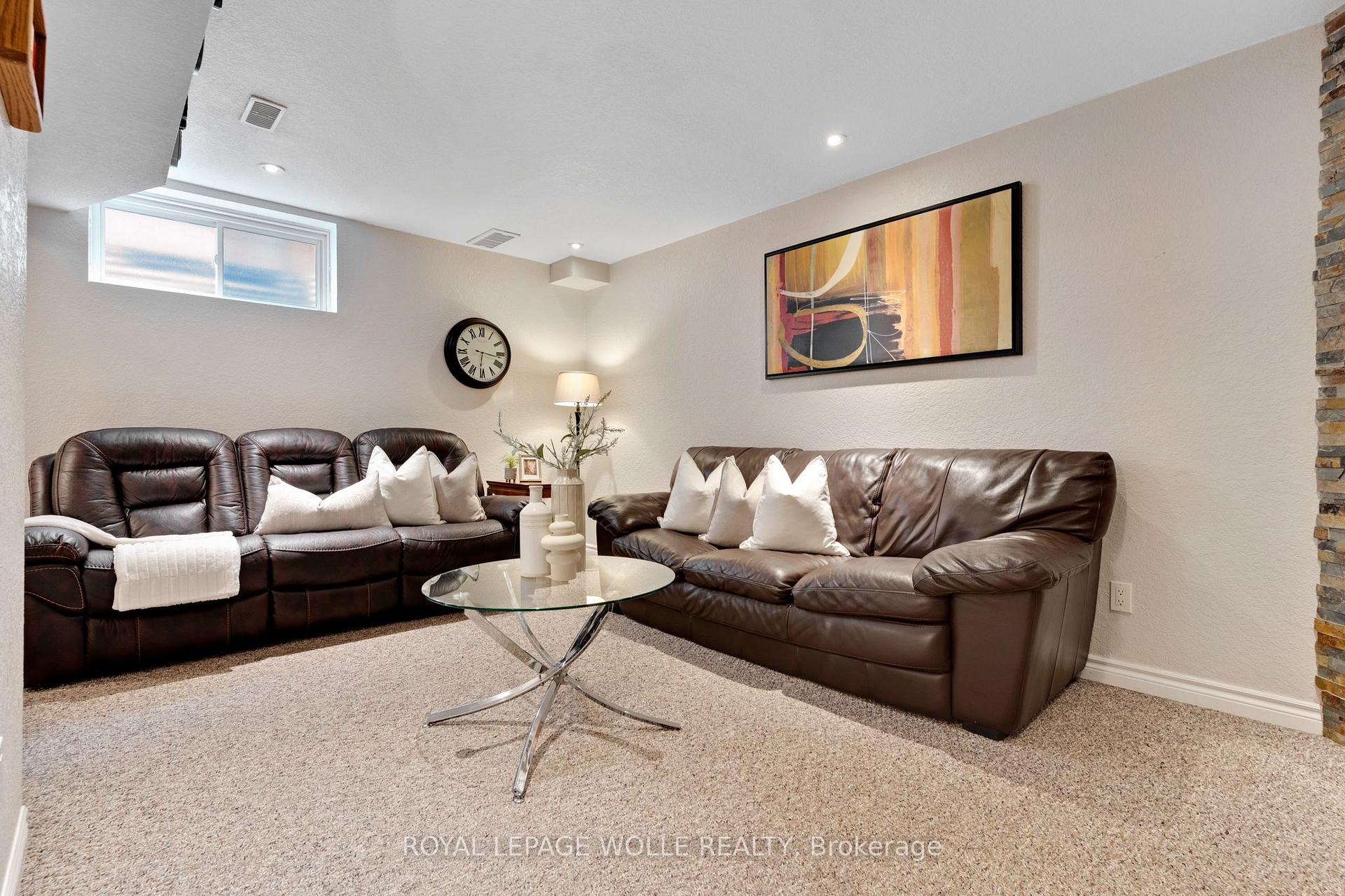 Photo 29 of 1232 Old Zeller Drive, Kitchener, Grand River South — HOMEH