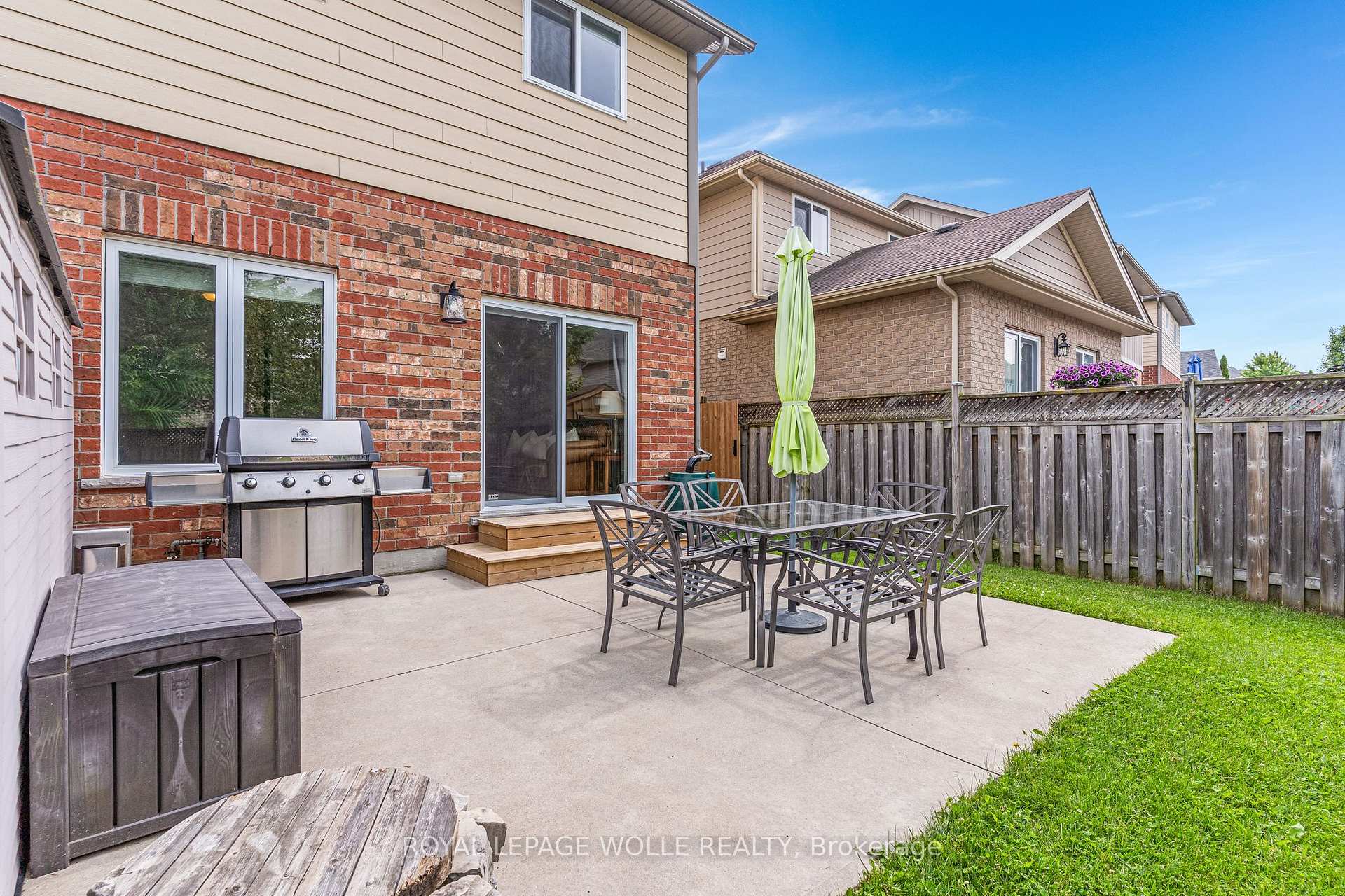 Photo 33 of 1232 Old Zeller Drive, Kitchener, Grand River South — HOMEH