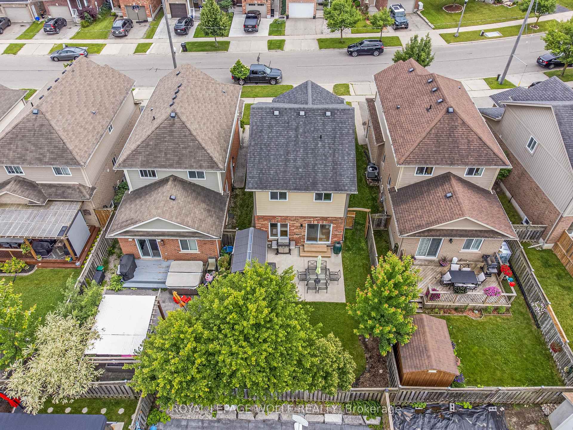 Photo 35 of 1232 Old Zeller Drive, Kitchener, Grand River South — HOMEH