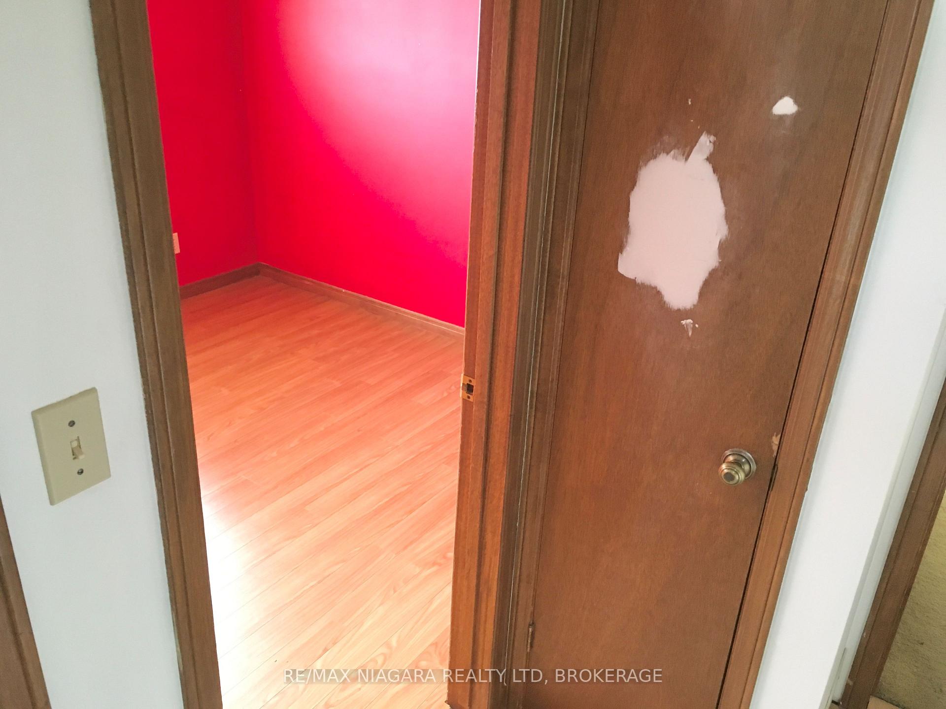 Photo 25 of 6086 Eldorado Avenue, Niagara Falls, West Wood — HOMEH