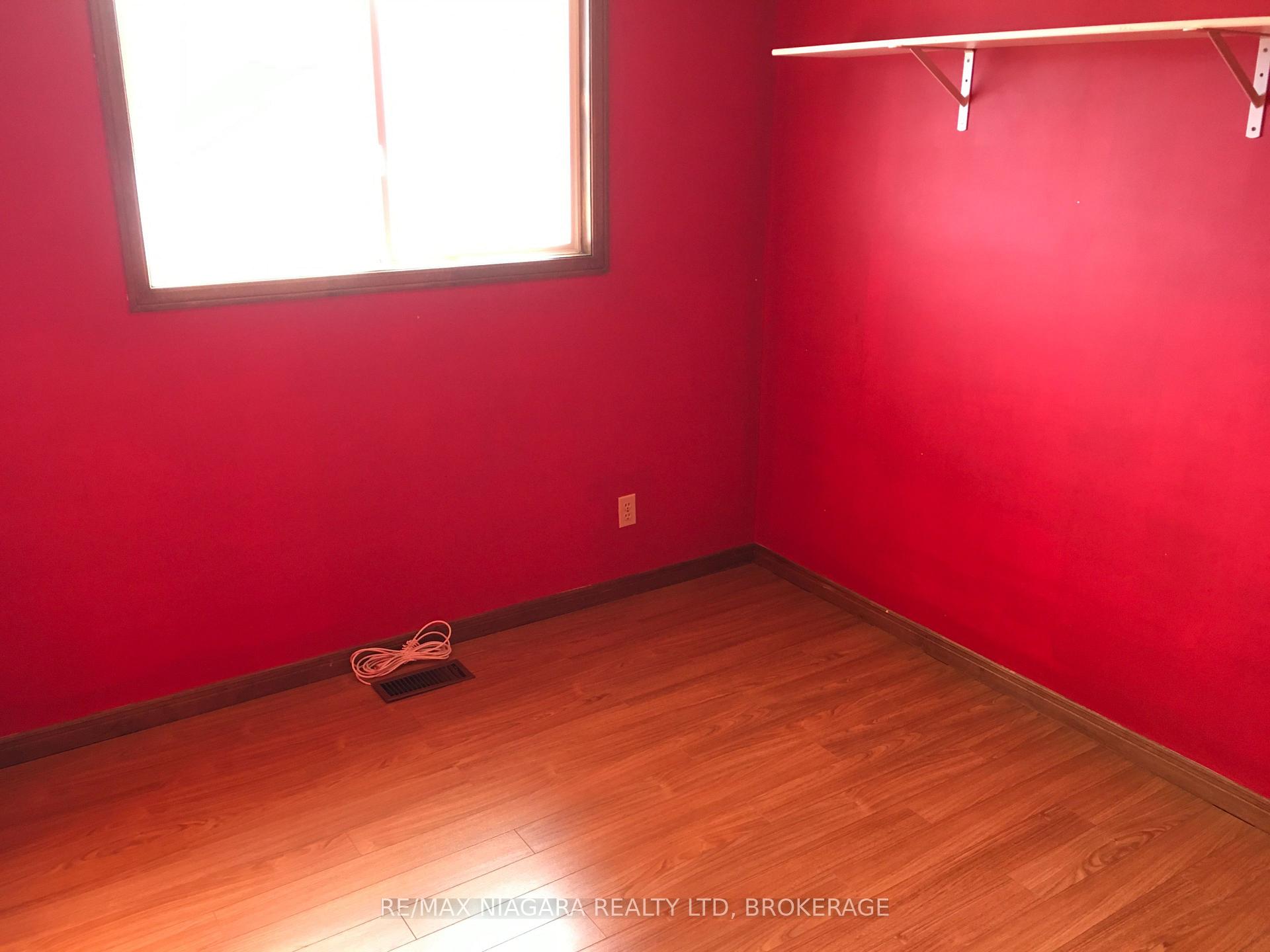 Photo 26 of 6086 Eldorado Avenue, Niagara Falls, West Wood — HOMEH