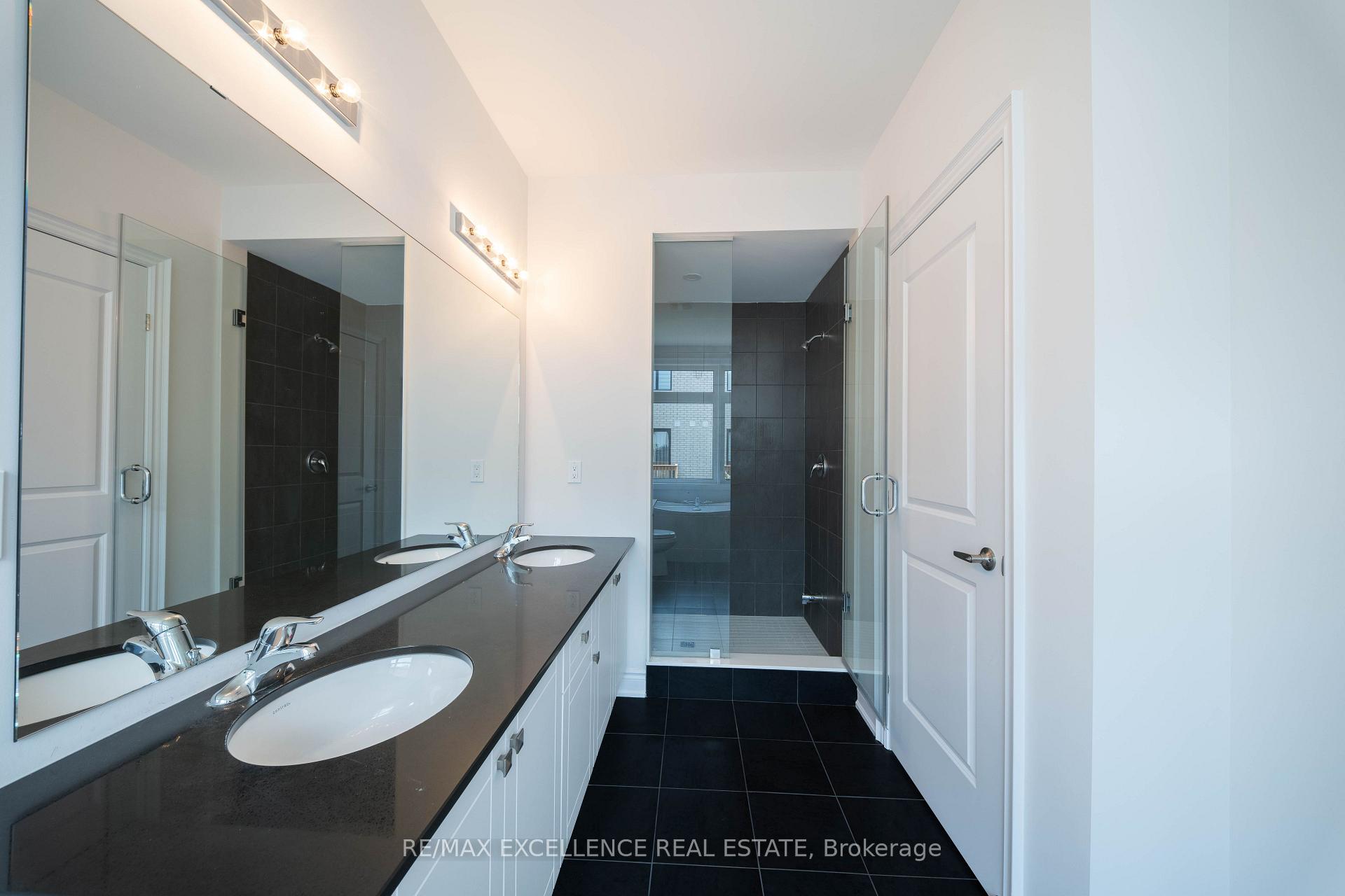 Photo 9 of 1246 Anthonia Trail, Oakville, Joshua Meadows — HOMEH