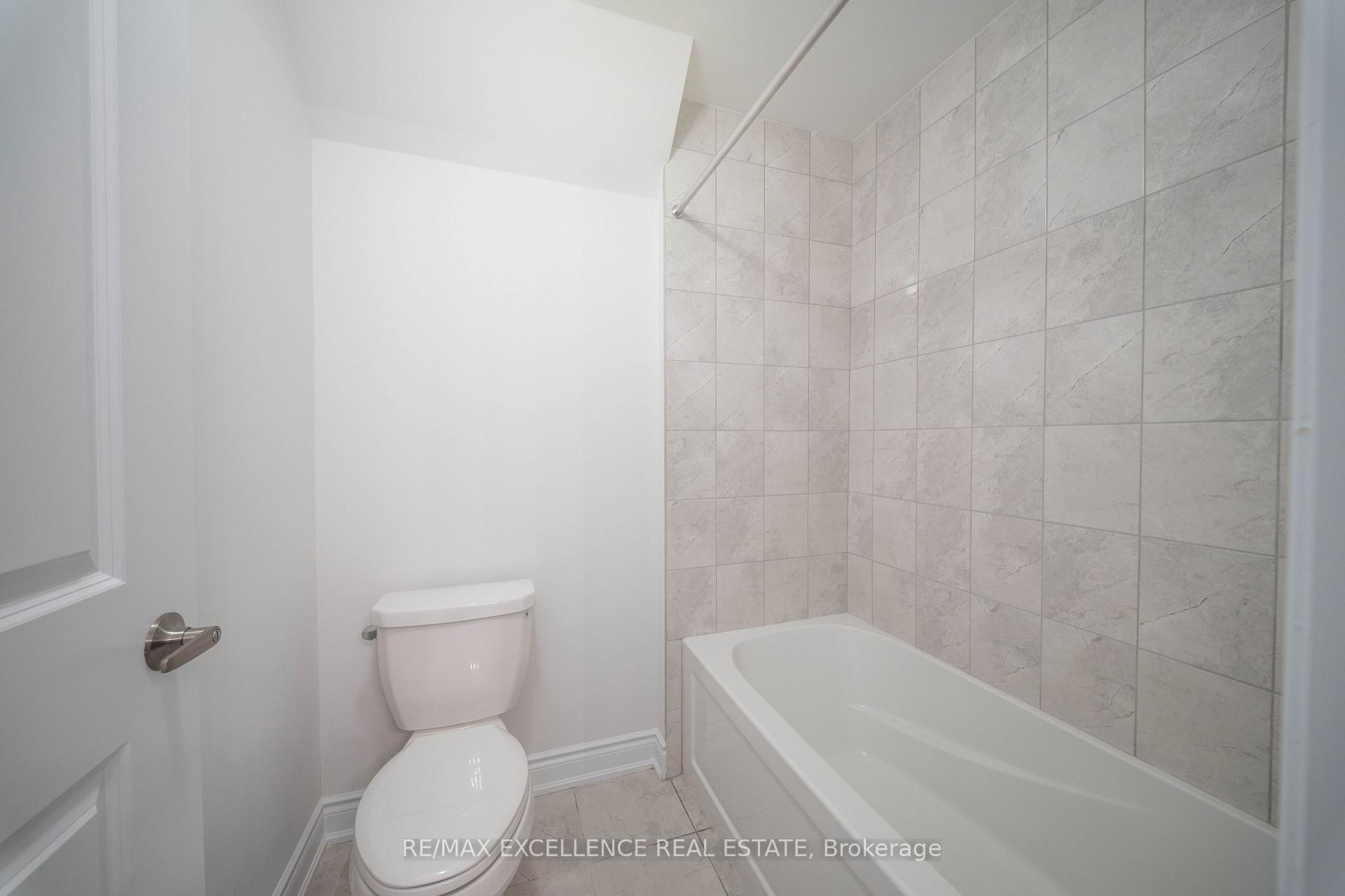 Photo 15 of 1246 Anthonia Trail, Oakville, Joshua Meadows — HOMEH