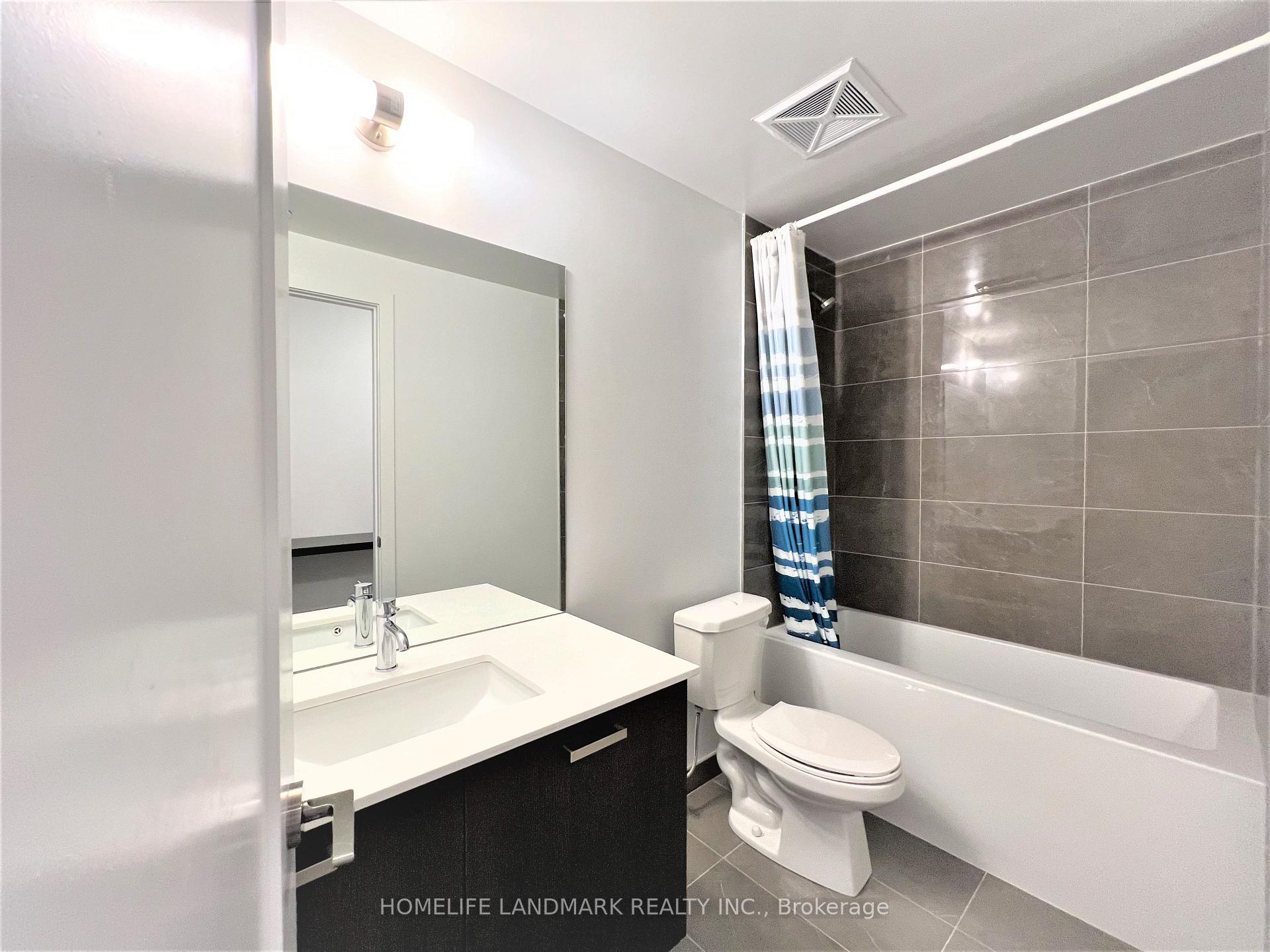 Photo 10 of Unit 1105, 11 Lillian Street, Toronto, Mount Pleasant West — HOMEH