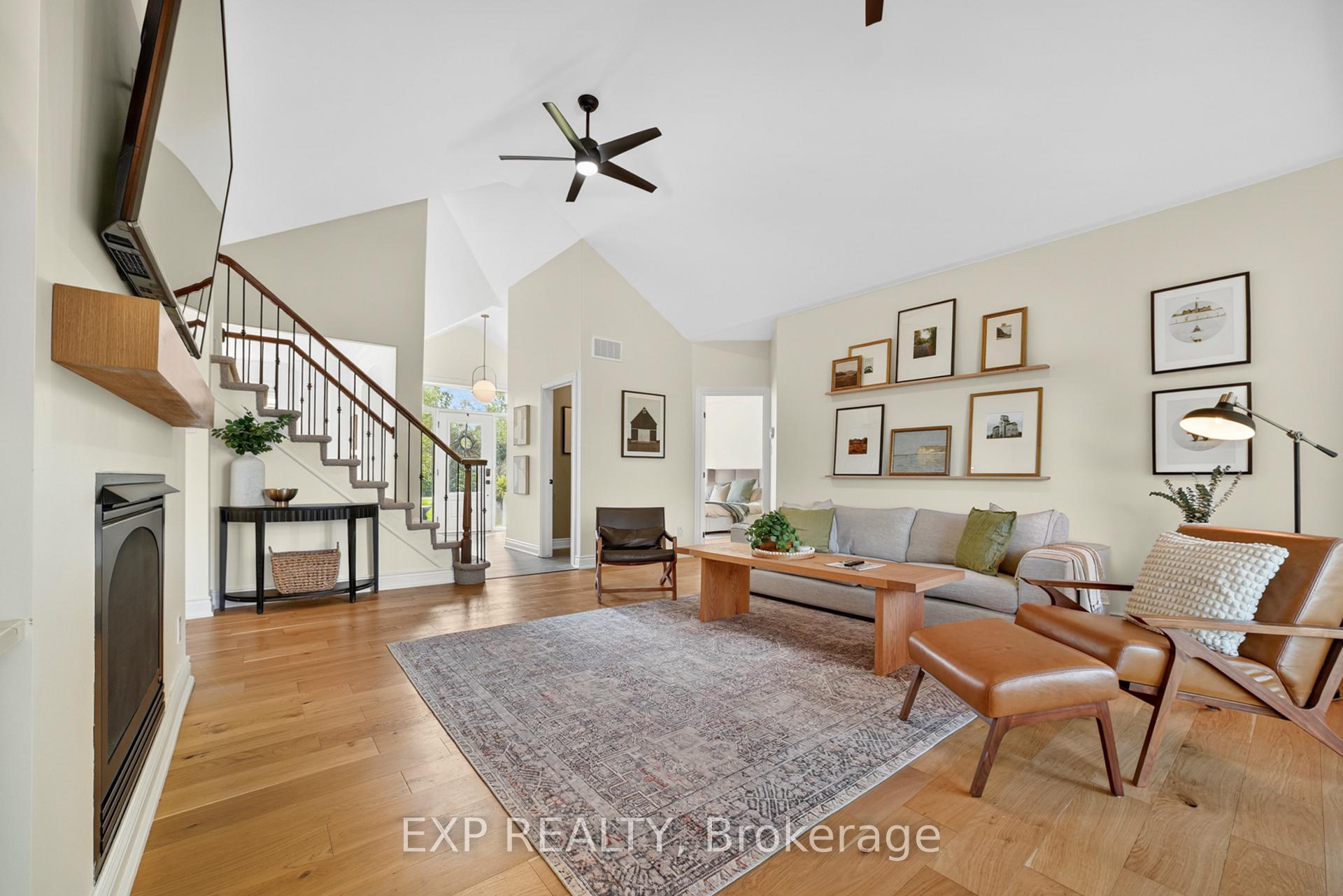 Photo 5 of 124 Wilbert Cox Drive, Ottawa, Huntley Ward (South East) — HOMEH