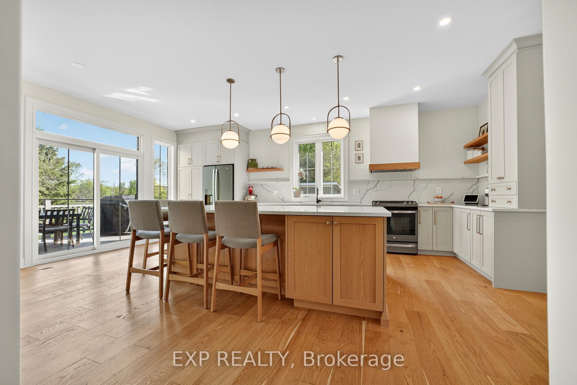 Photo 9 of 124 Wilbert Cox Drive, Ottawa, Huntley Ward (South East) — HOMEH