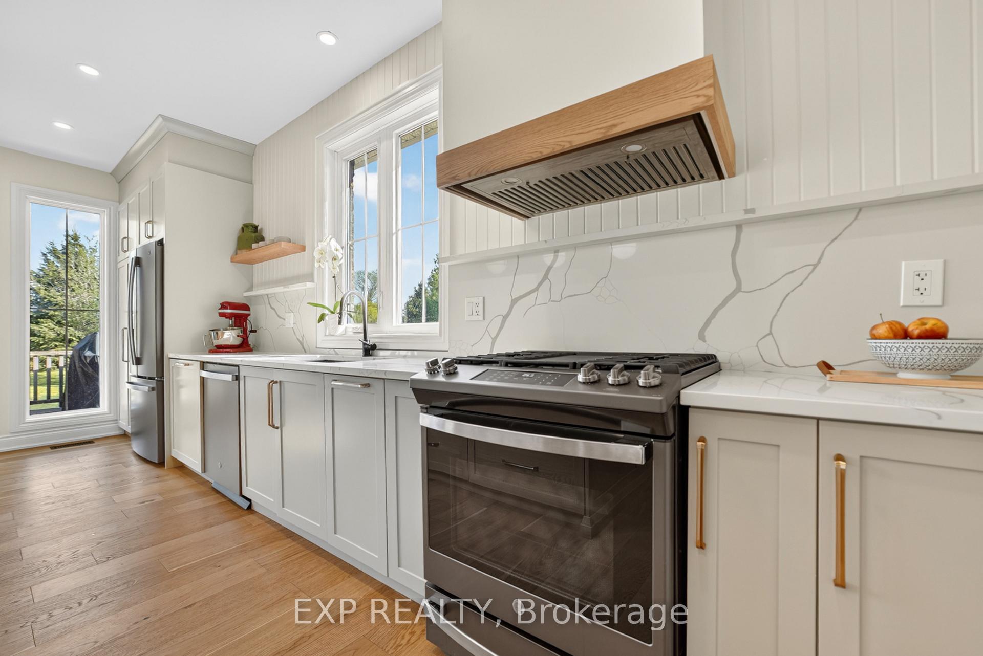 Photo 13 of 124 Wilbert Cox Drive, Ottawa, Huntley Ward (South East) — HOMEH