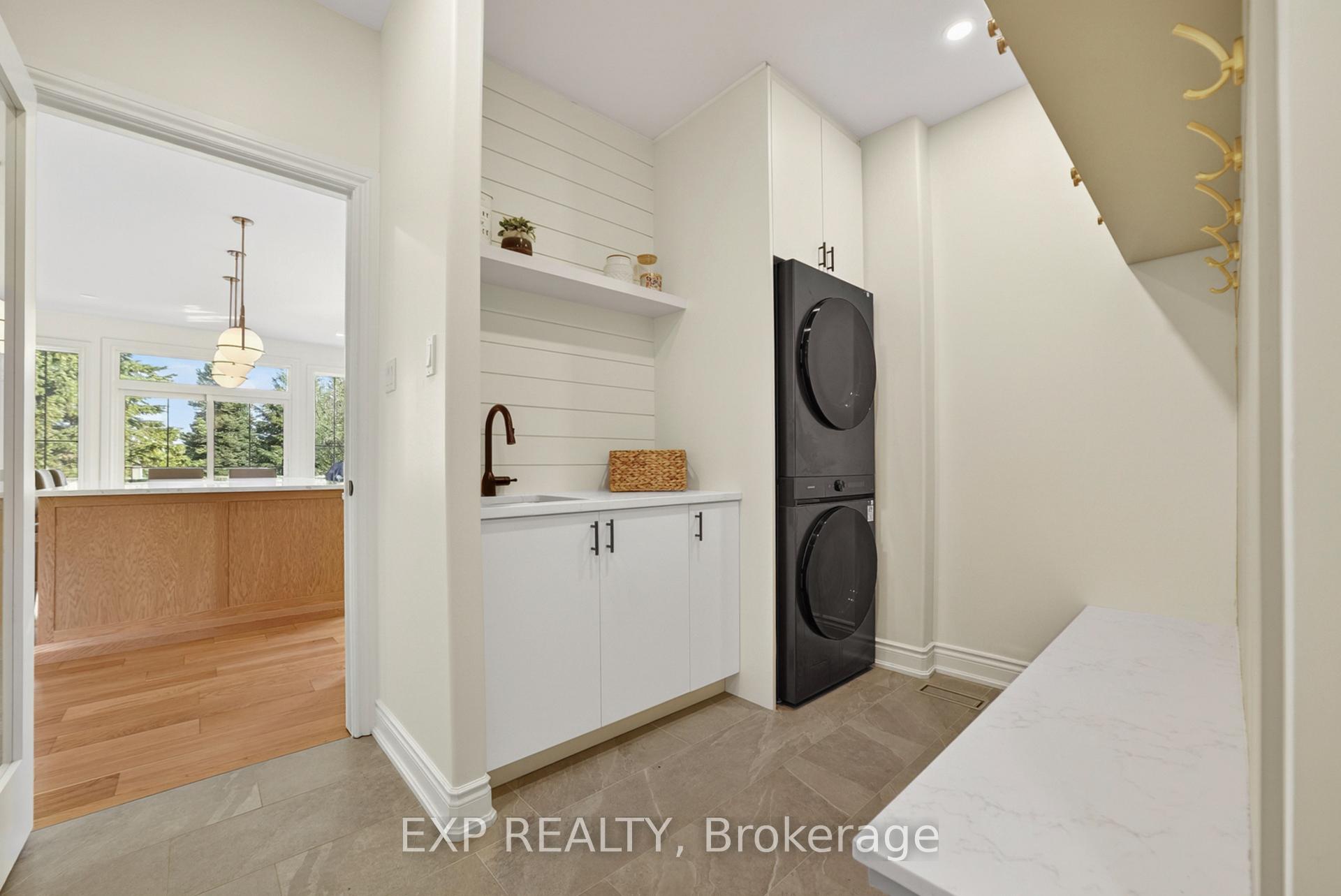 Photo 17 of 124 Wilbert Cox Drive, Ottawa, Huntley Ward (South East) — HOMEH