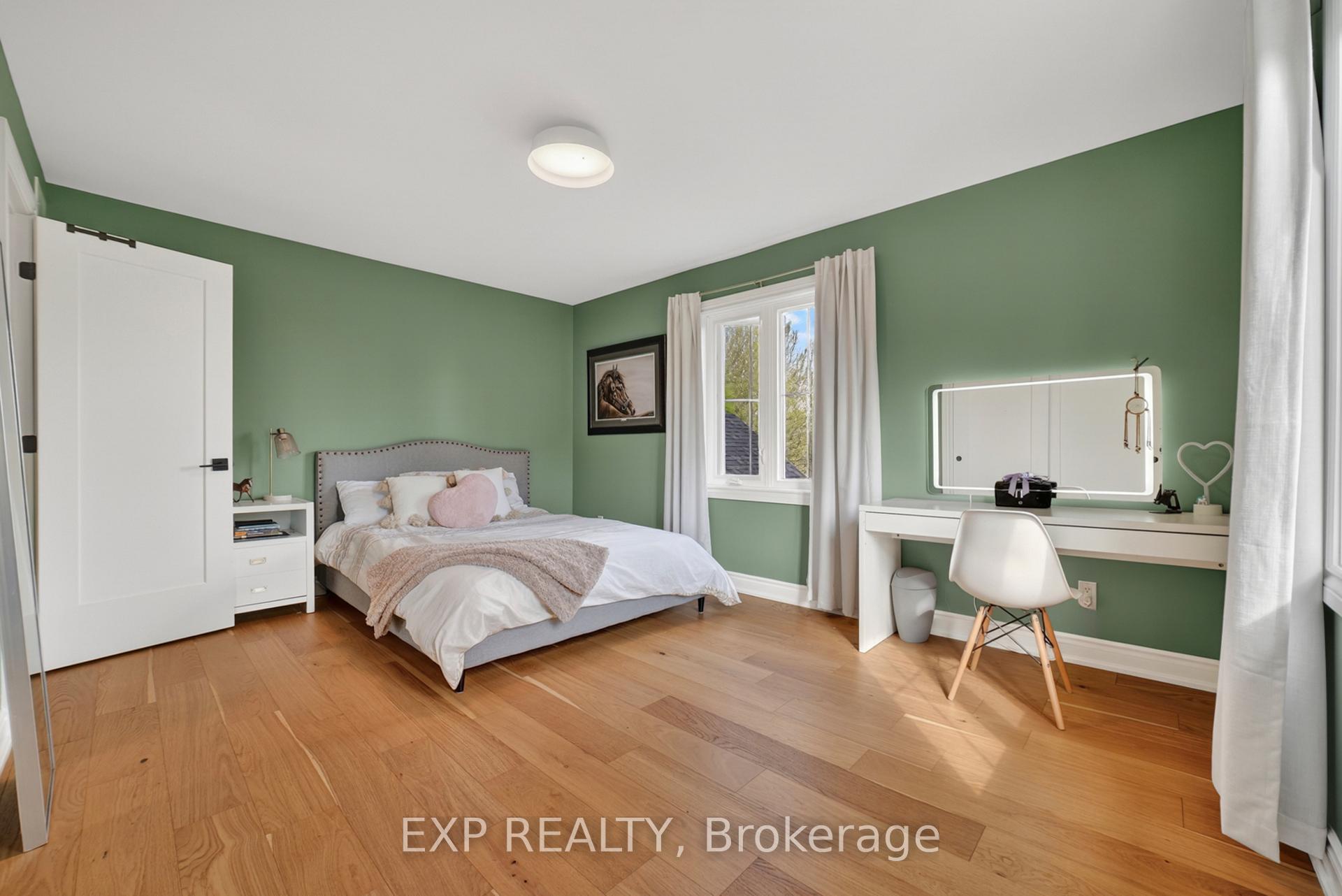 Photo 28 of 124 Wilbert Cox Drive, Ottawa, Huntley Ward (South East) — HOMEH