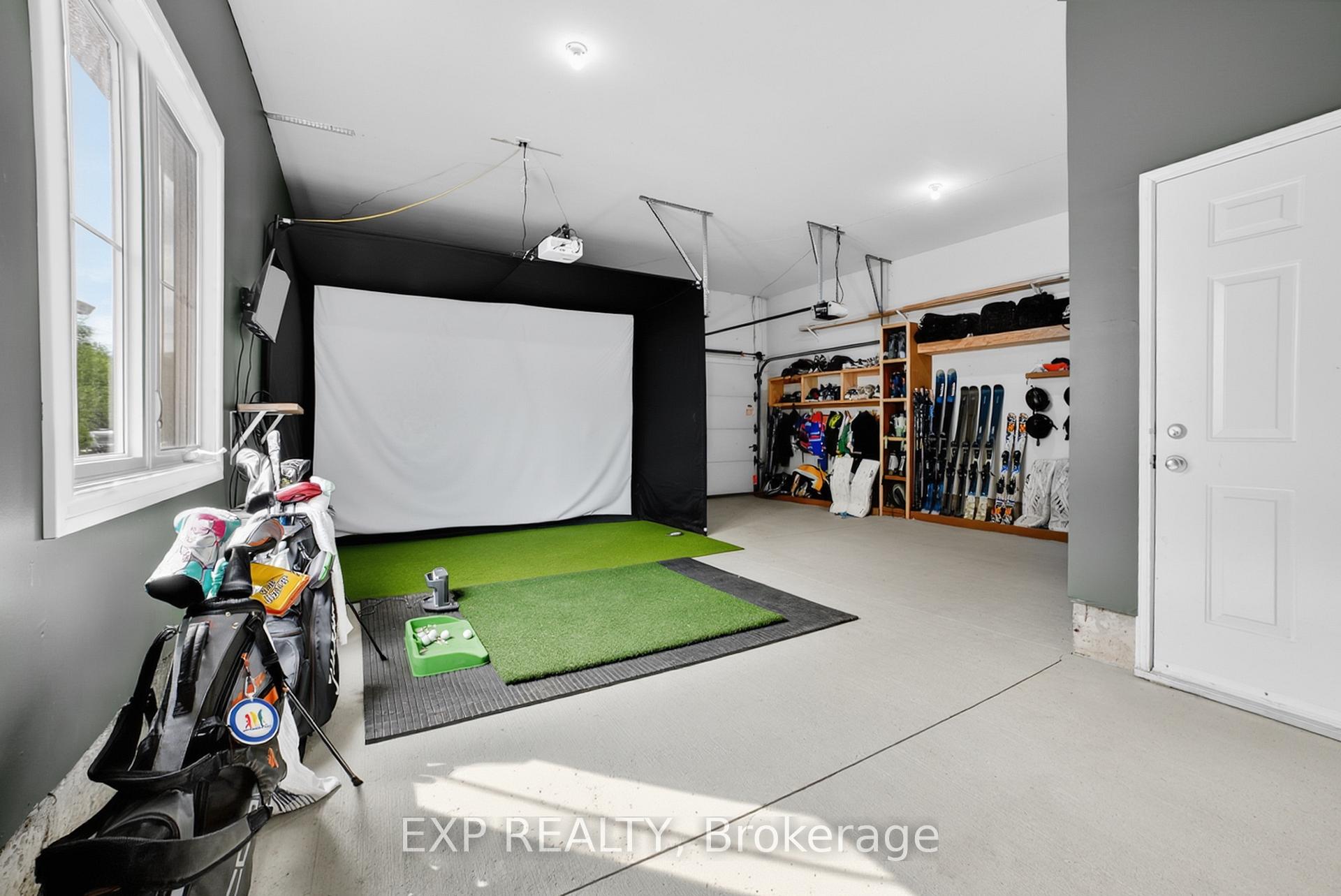 Photo 39 of 124 Wilbert Cox Drive, Ottawa, Huntley Ward (South East) — HOMEH