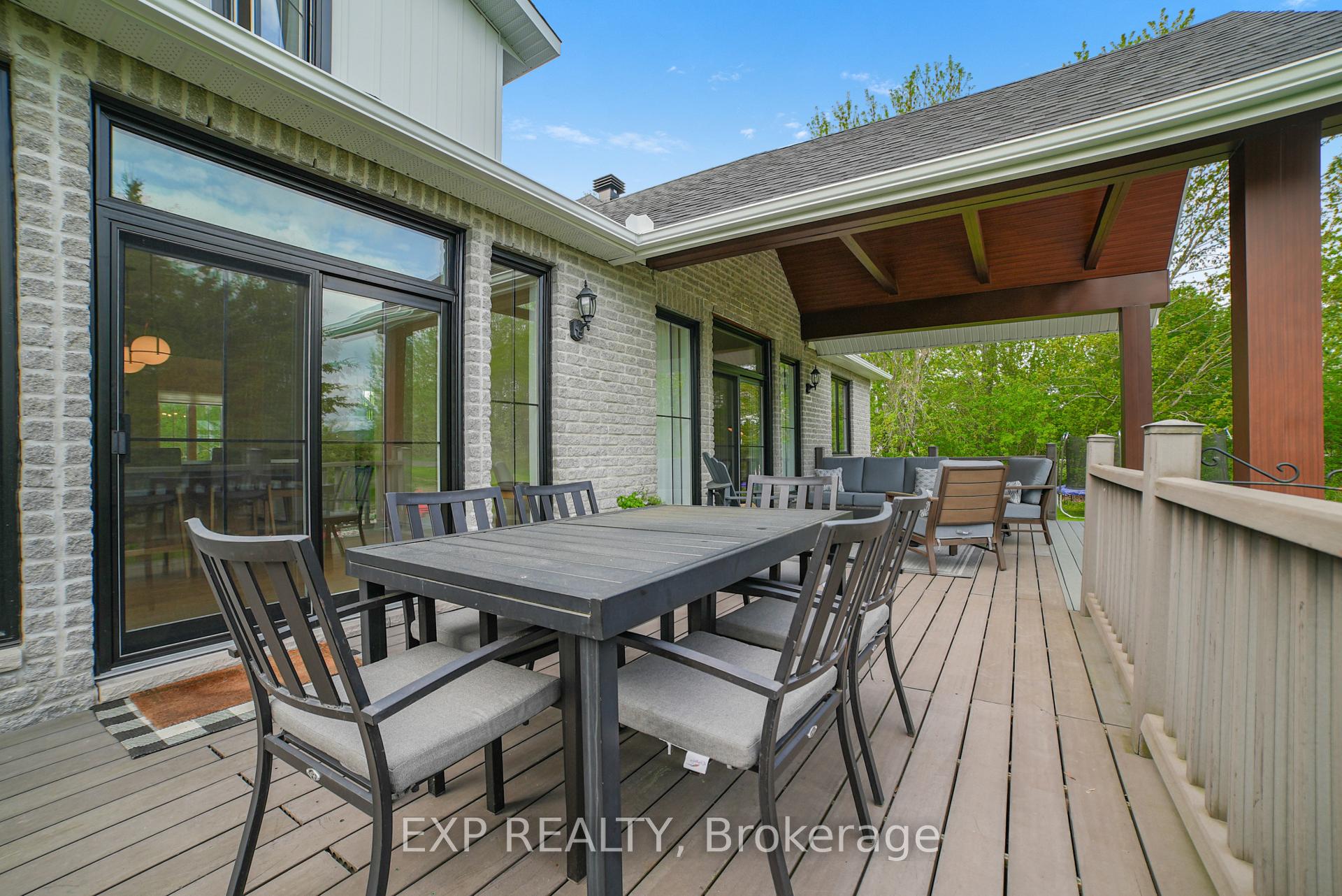 Photo 41 of 124 Wilbert Cox Drive, Ottawa, Huntley Ward (South East) — HOMEH