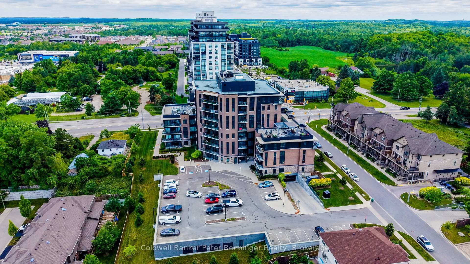 Photo 48 of Unit 104, 332 Gosling Gardens, Guelph, Clairfields/Hanlon Business Park — HOMEH