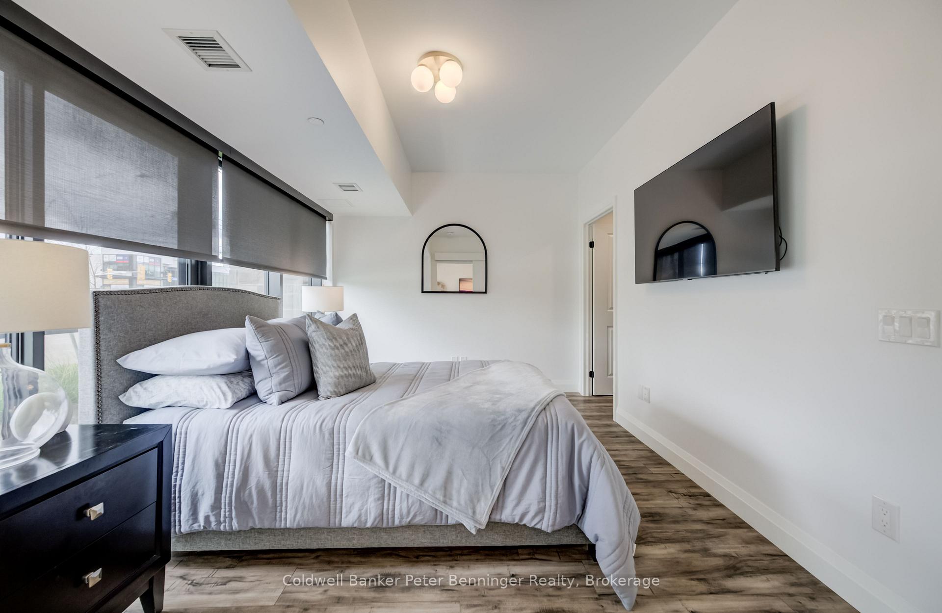 Photo 16 of Unit 104, 332 Gosling Gardens, Guelph, Clairfields/Hanlon Business Park — HOMEH