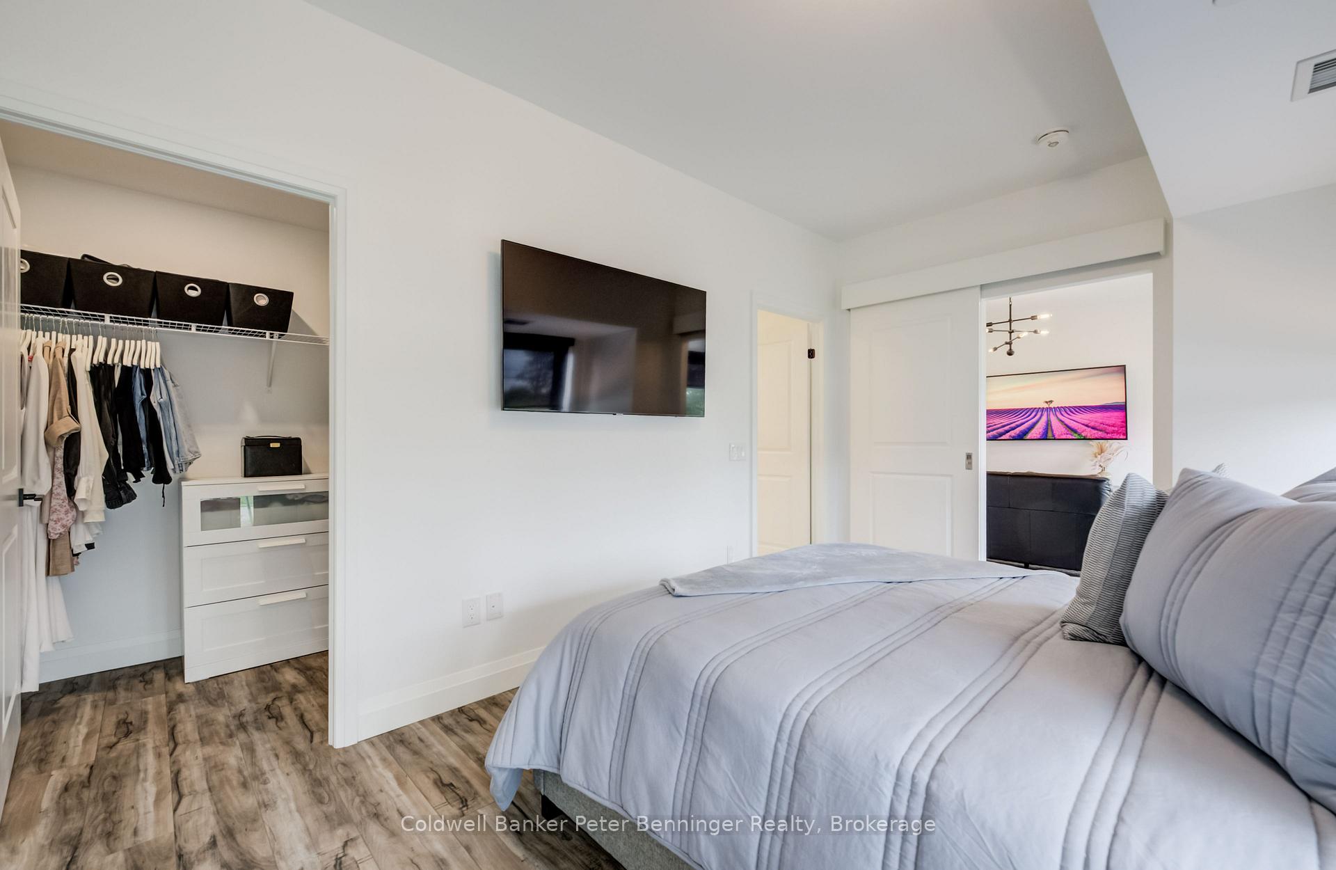 Photo 19 of Unit 104, 332 Gosling Gardens, Guelph, Clairfields/Hanlon Business Park — HOMEH