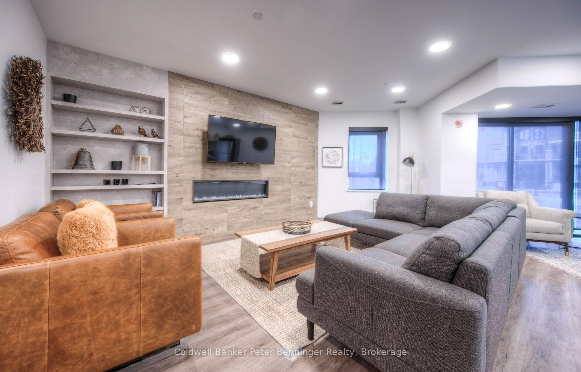 Photo 40 of Unit 104, 332 Gosling Gardens, Guelph, Clairfields/Hanlon Business Park — HOMEH