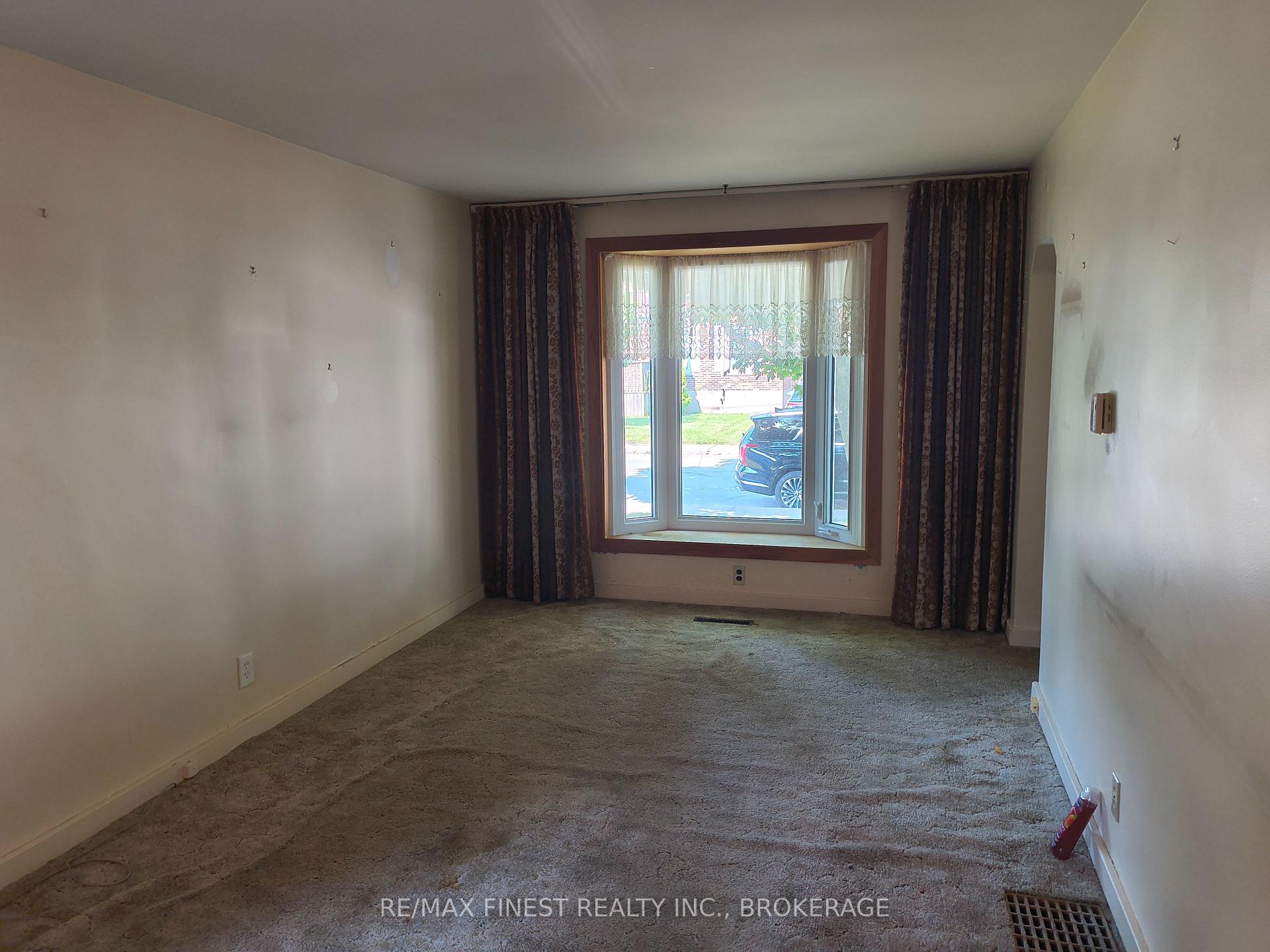 Photo 5 of 309 College Street, Kingston, Central City East — HOMEH