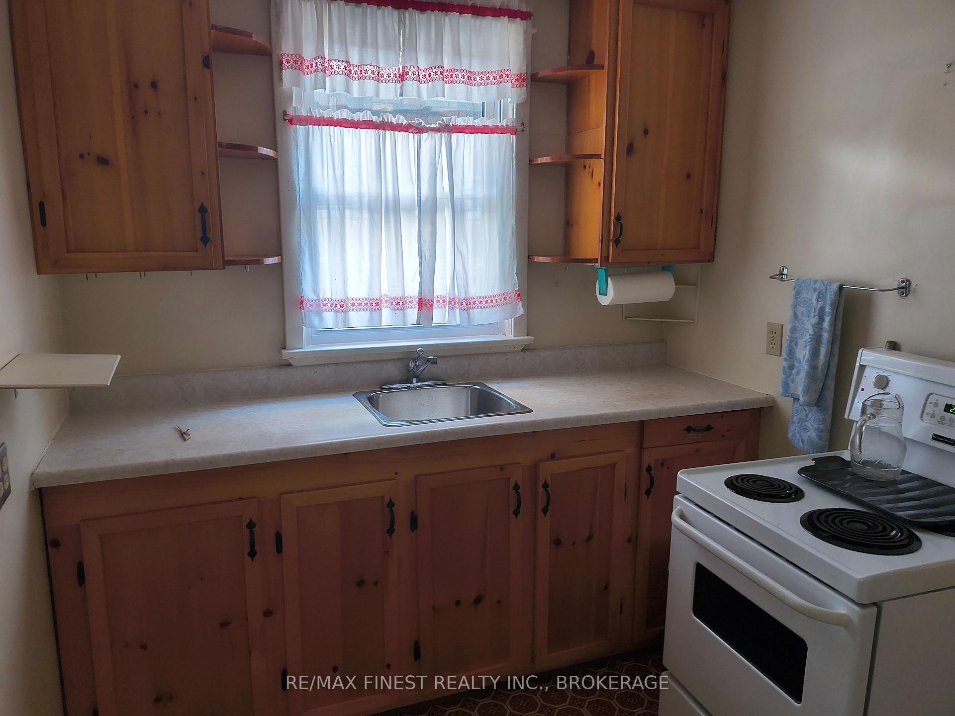 Photo 8 of 309 College Street, Kingston, Central City East — HOMEH