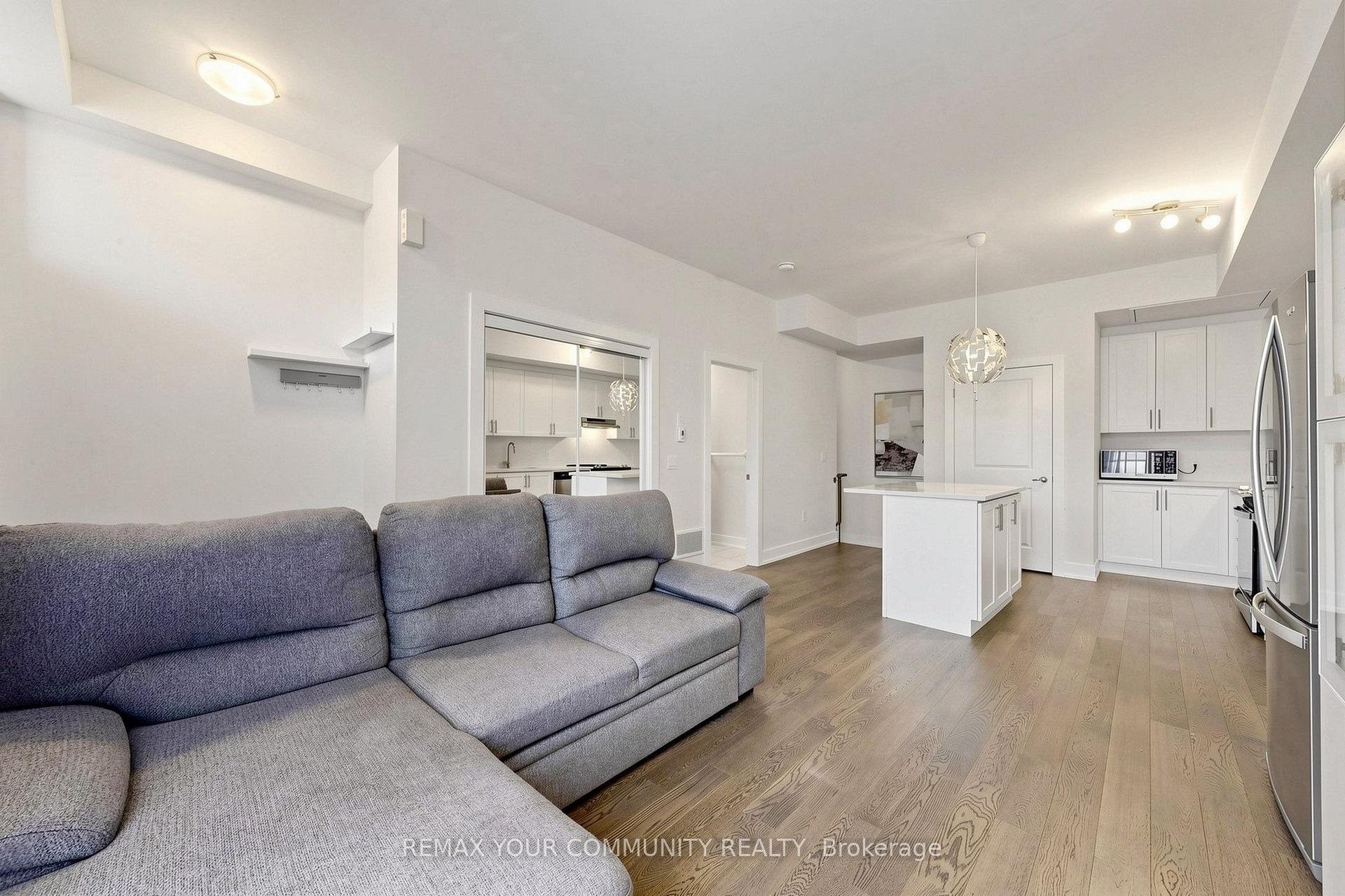Photo 4 of Unit L146, 9580 Islington Avenue, Vaughan, Sonoma Heights — HOMEH