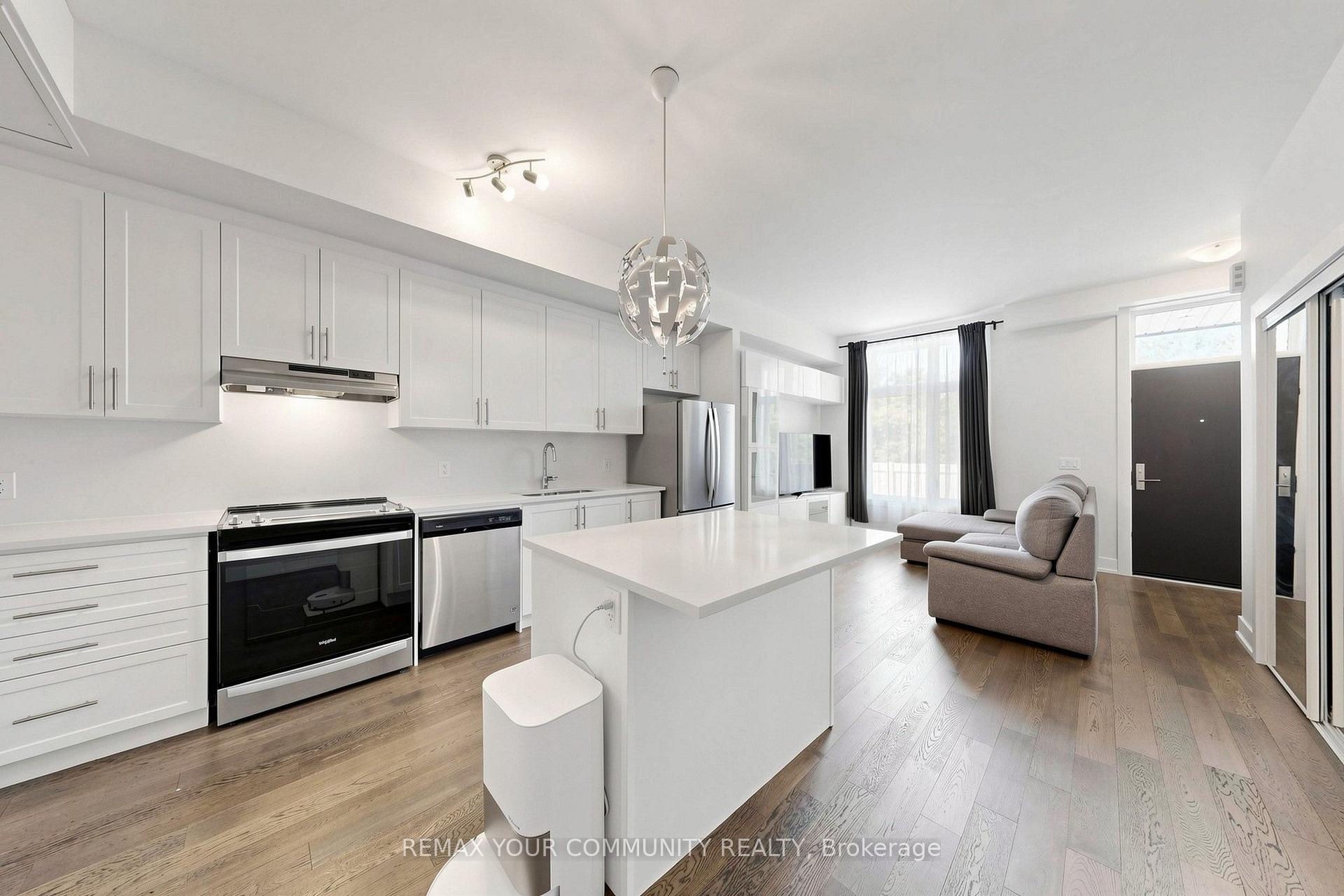 Photo 9 of Unit L146, 9580 Islington Avenue, Vaughan, Sonoma Heights — HOMEH