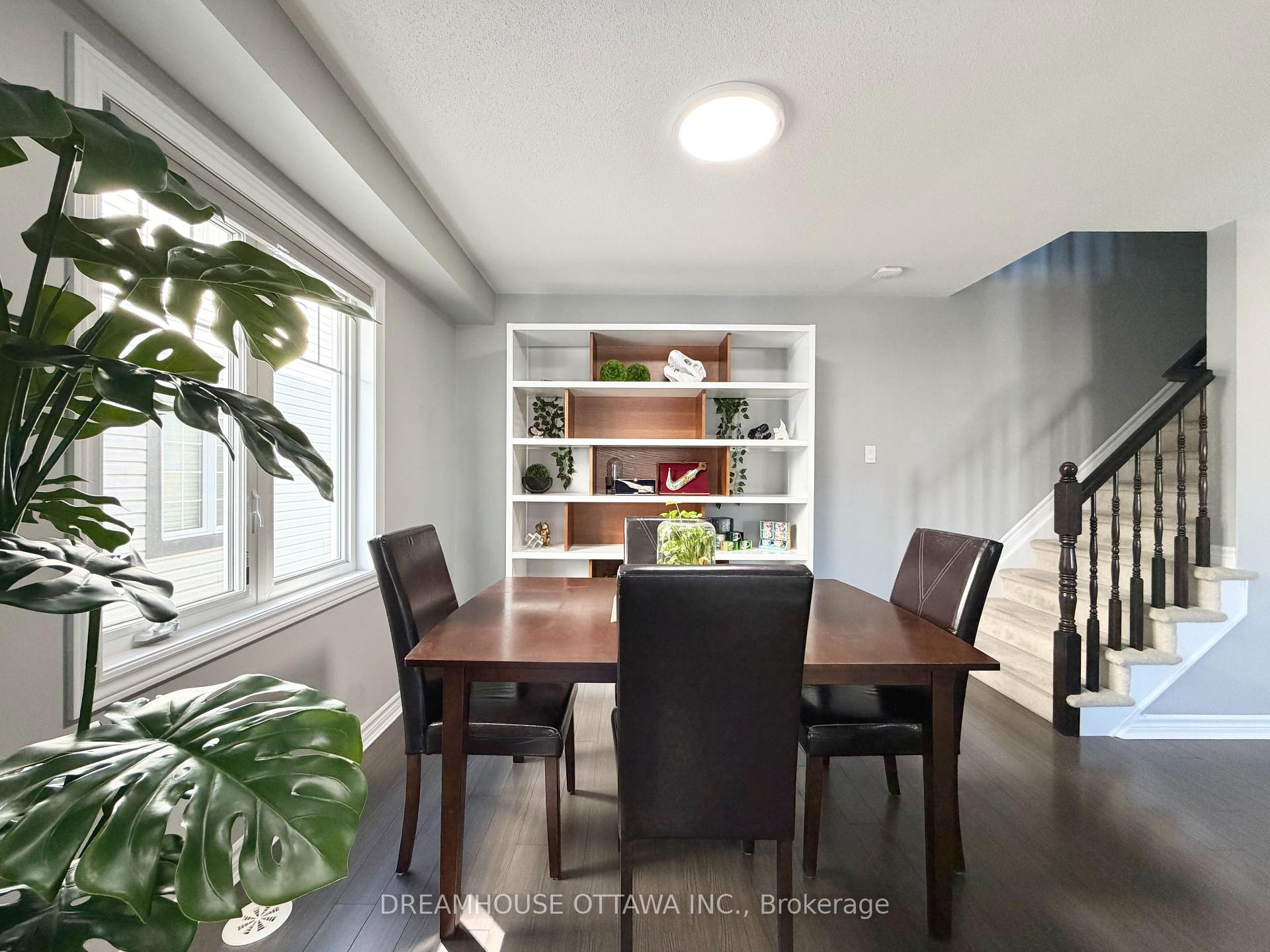 Photo 10 of 124 Pennant Avenue, Ottawa, Barrhaven - Half Moon Bay — HOMEH