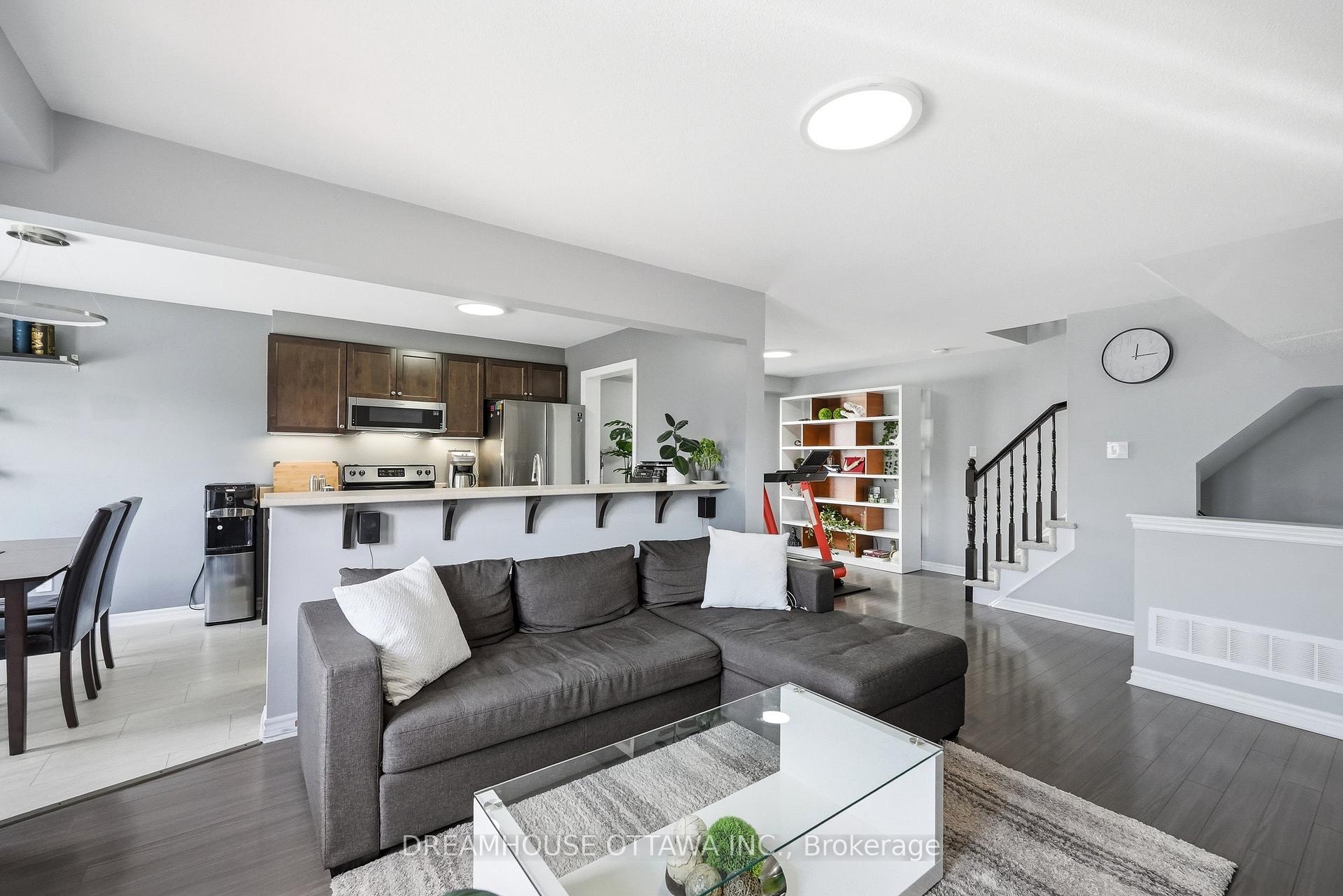 Photo 16 of 124 Pennant Avenue, Ottawa, Barrhaven - Half Moon Bay — HOMEH