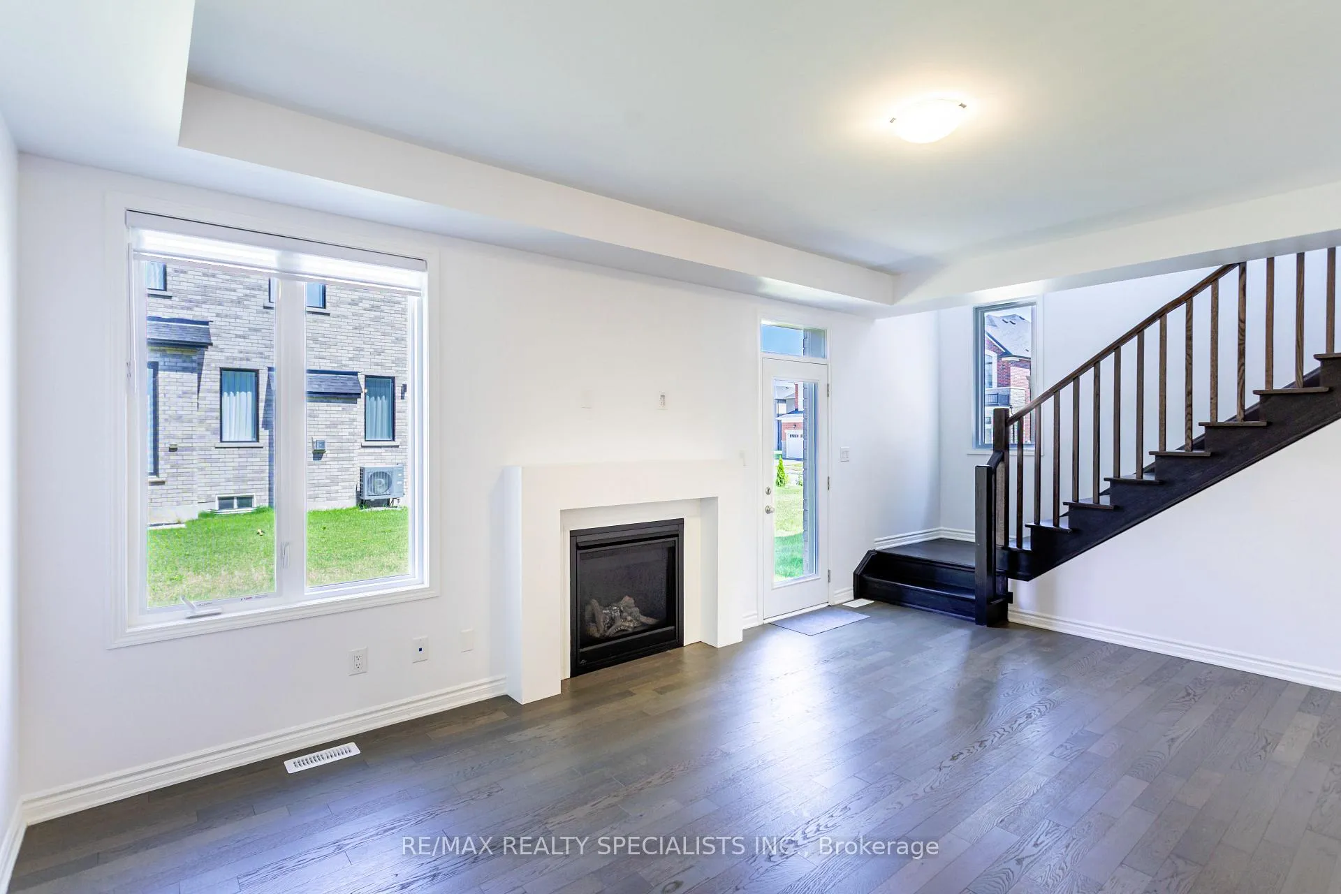 Photo 21 of 1183 Stacey Crescent, Milton, Bowes — HOMEH