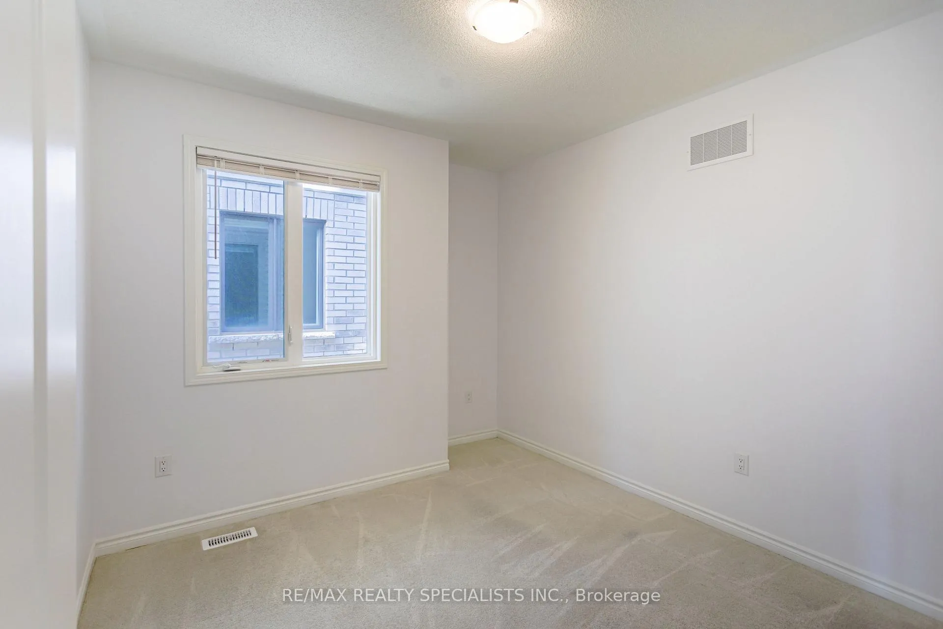 Photo 32 of 1183 Stacey Crescent, Milton, Bowes — HOMEH