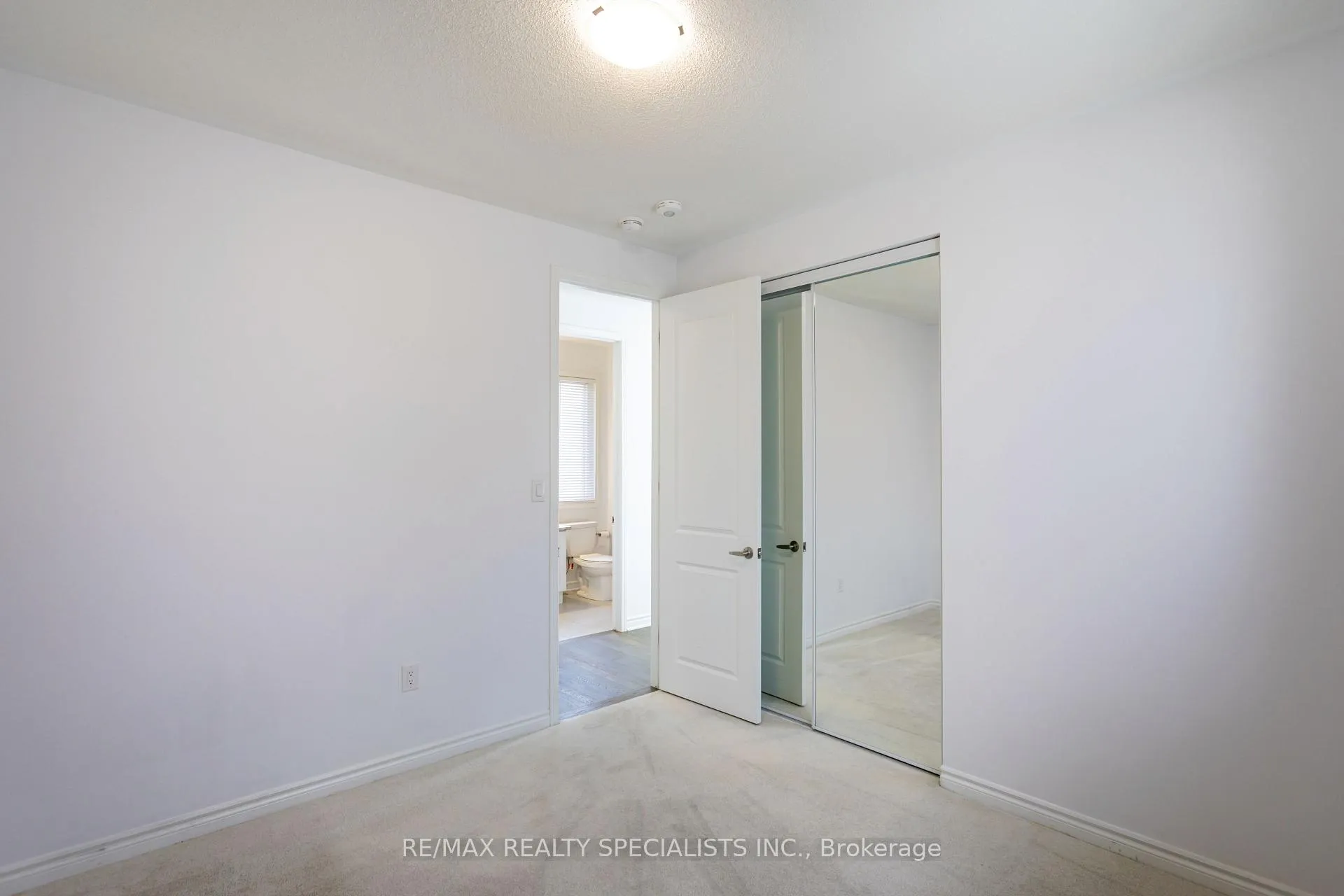 Photo 34 of 1183 Stacey Crescent, Milton, Bowes — HOMEH