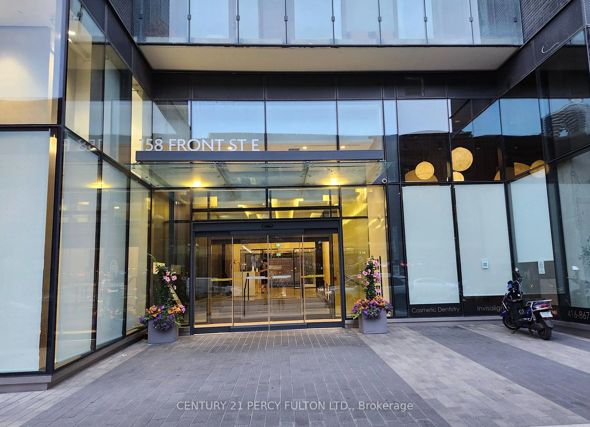 Photo 1 of Unit 1014, 158 Front Street E, Toronto, Moss Park — HOMEH