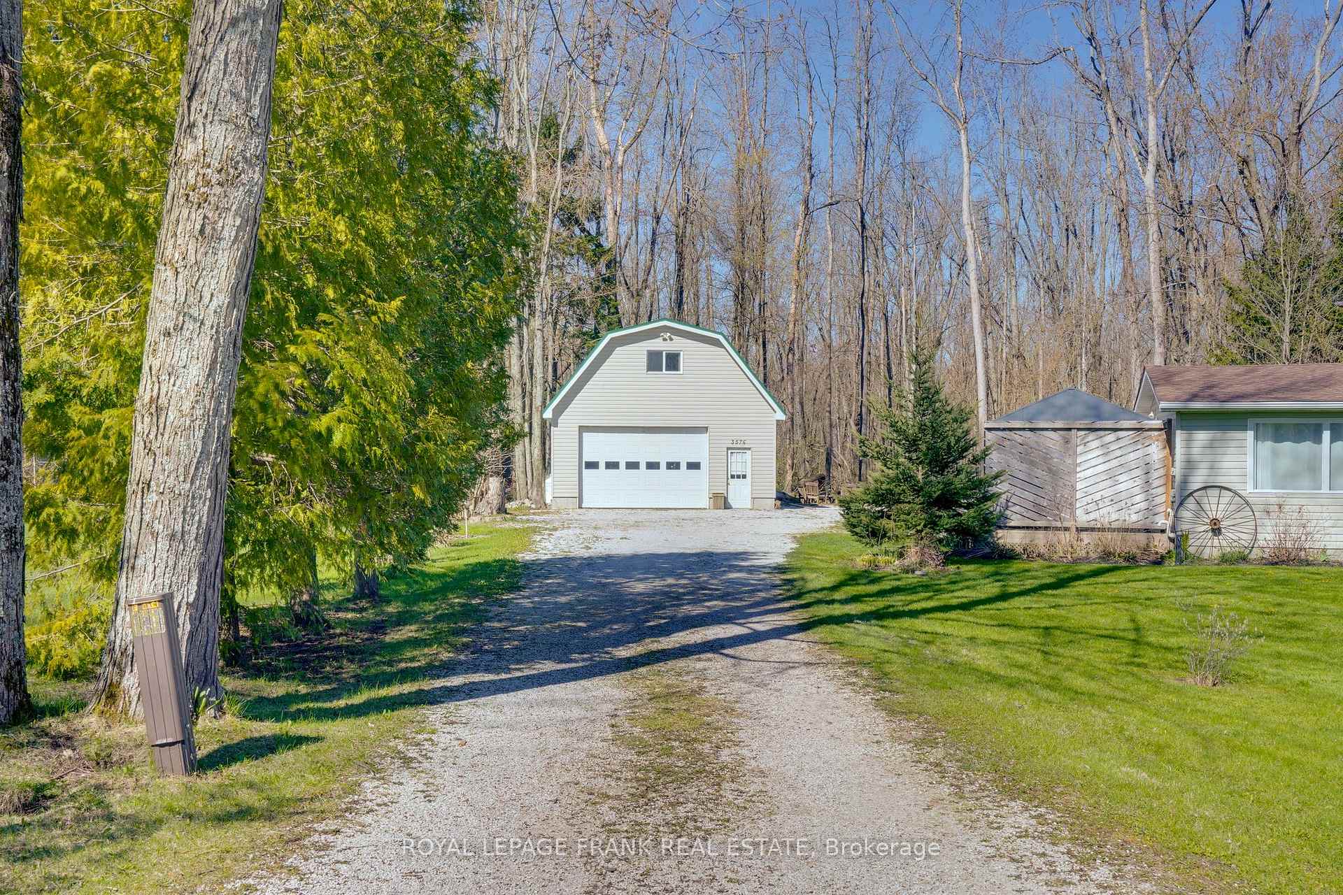 Photo 4 of 3576 John Street, Ramara, Rural Ramara — HOMEH