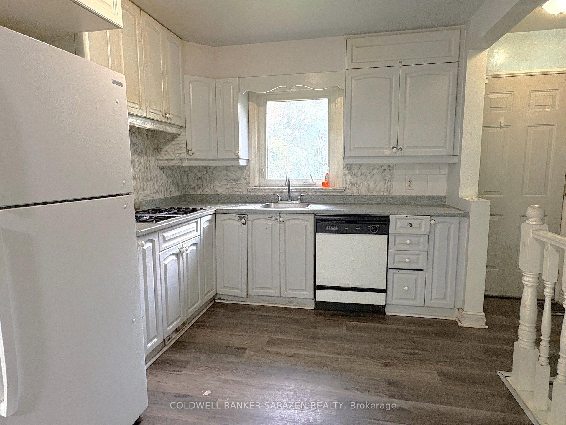 Photo 8 of 1312 Thames Street, Ottawa, Carlington — HOMEH