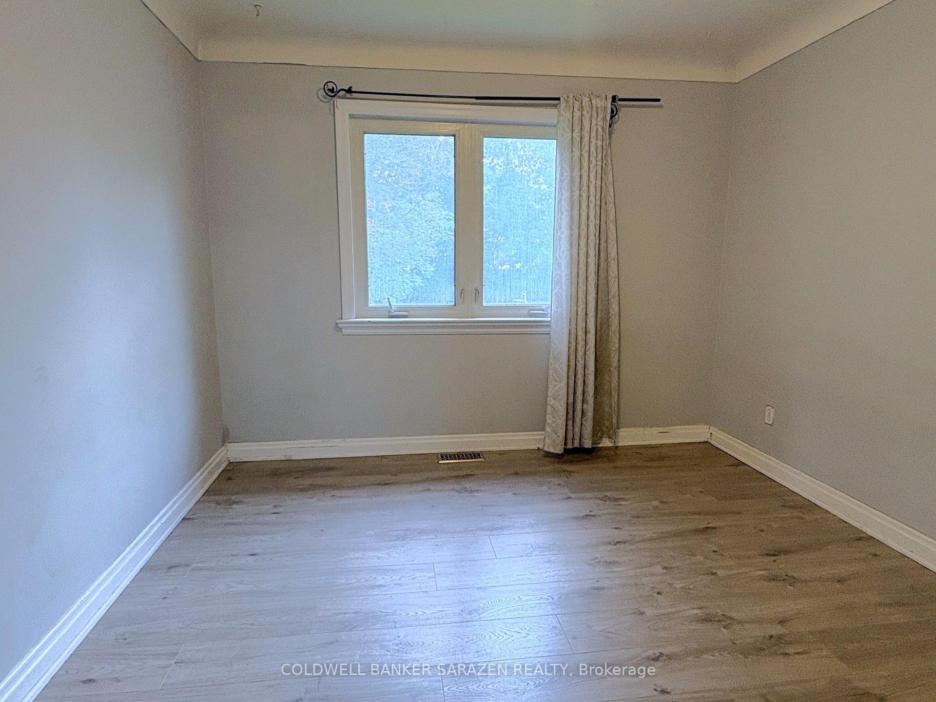 Photo 11 of 1312 Thames Street, Ottawa, Carlington — HOMEH