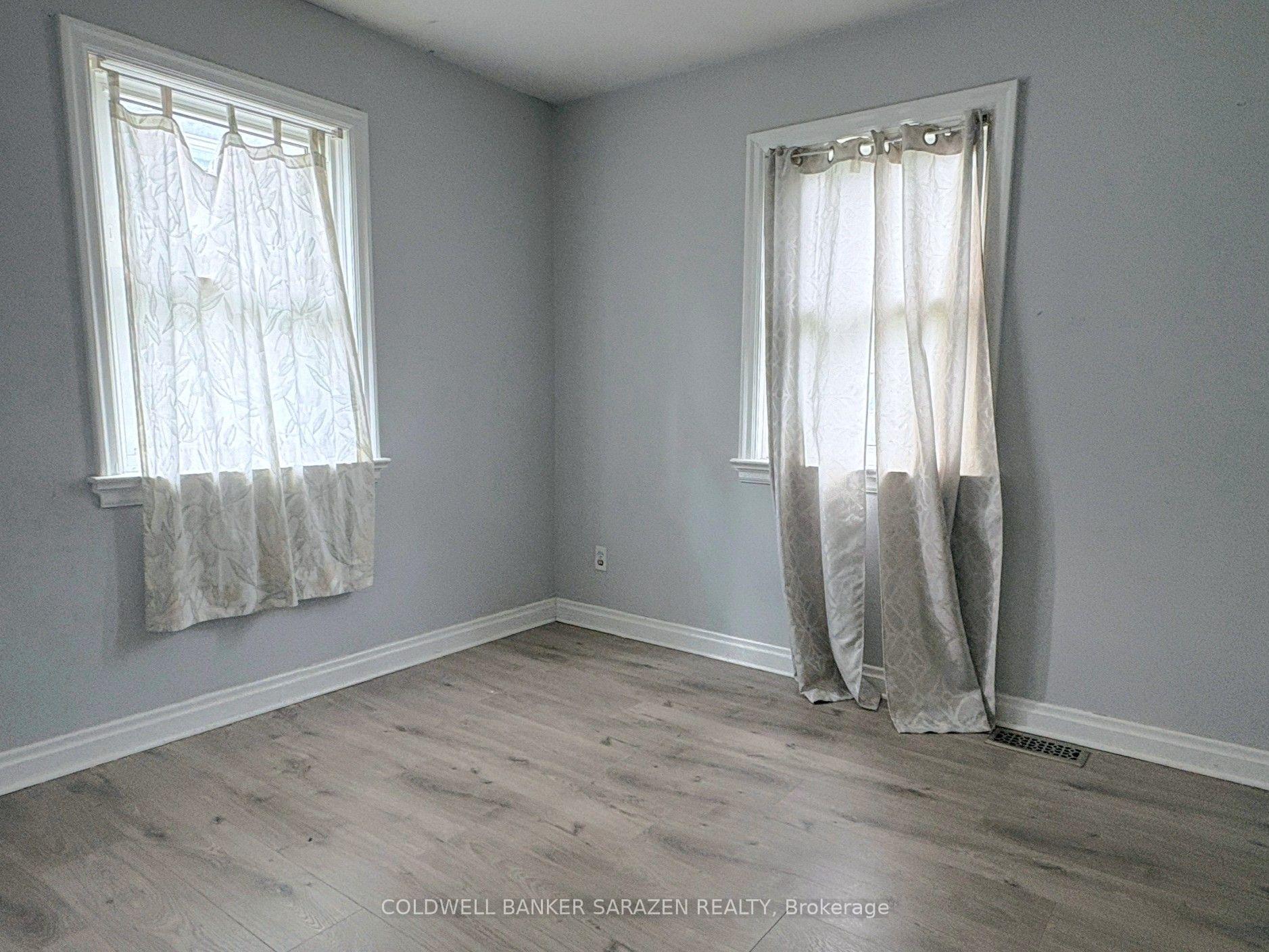 Photo 15 of 1312 Thames Street, Ottawa, Carlington — HOMEH