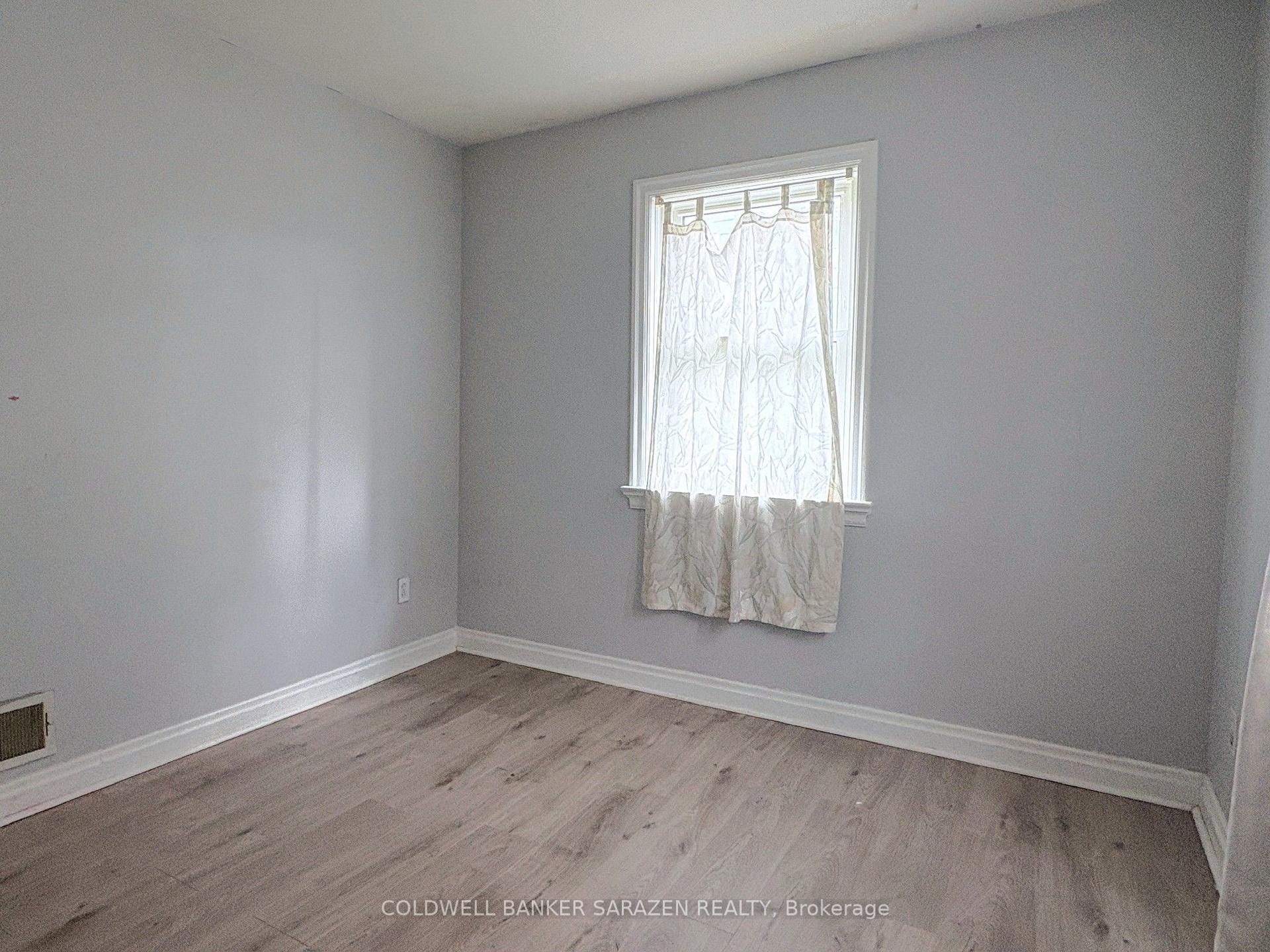 Photo 16 of 1312 Thames Street, Ottawa, Carlington — HOMEH