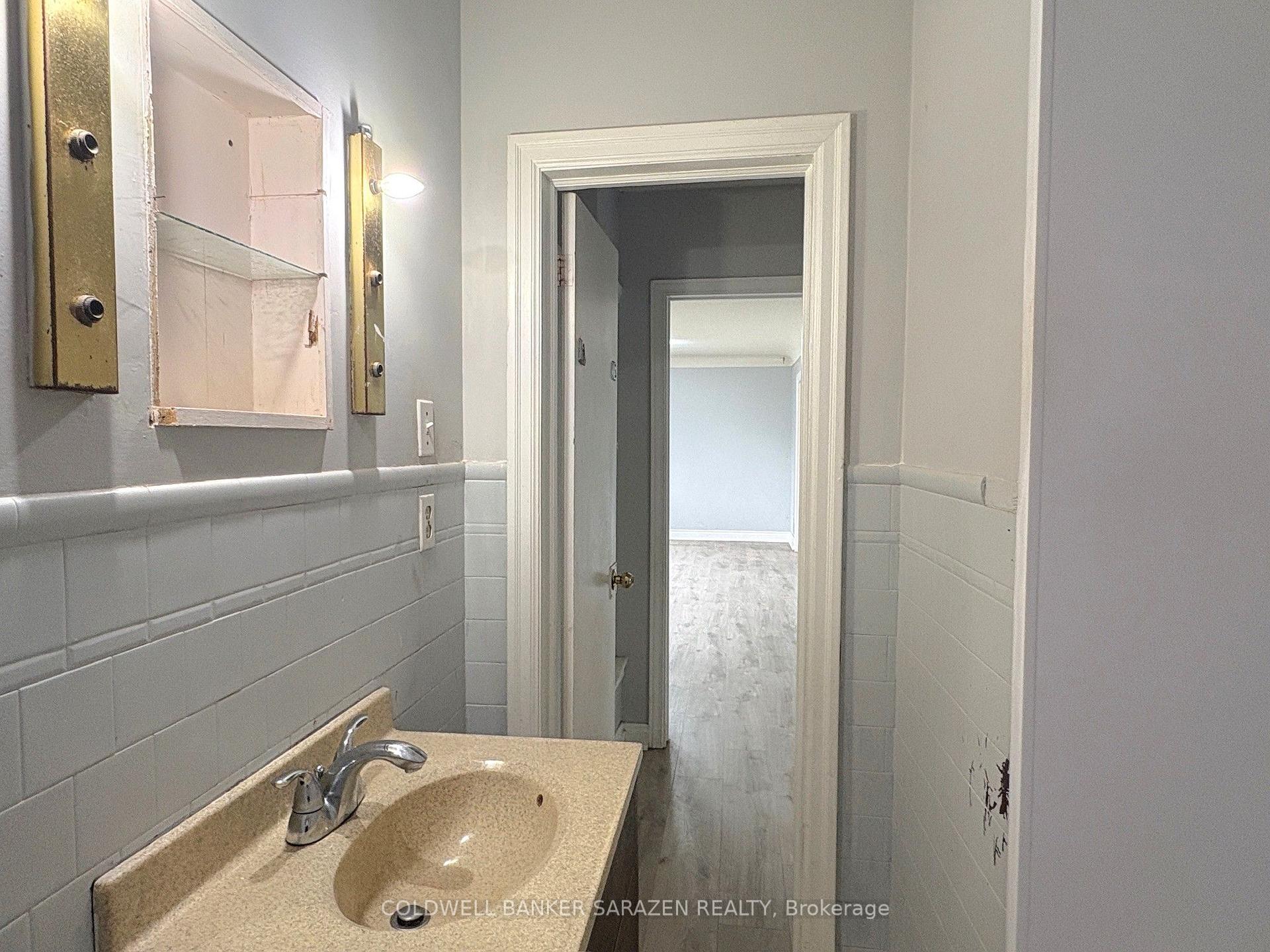 Photo 17 of 1312 Thames Street, Ottawa, Carlington — HOMEH