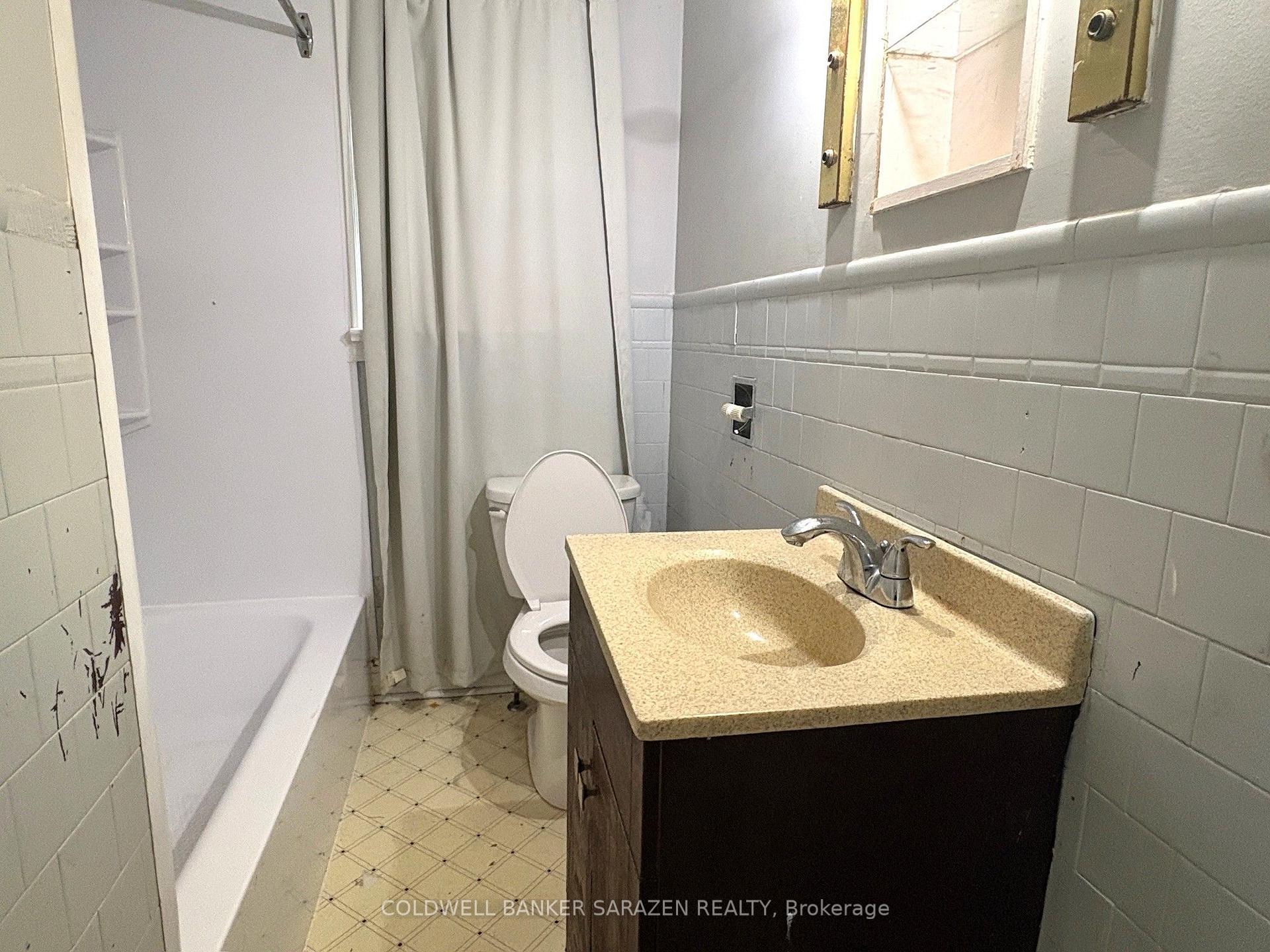 Photo 18 of 1312 Thames Street, Ottawa, Carlington — HOMEH