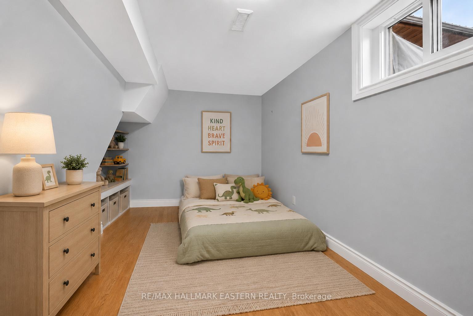 Photo 21 of 803 Derby Drive, Selwyn — HOMEH