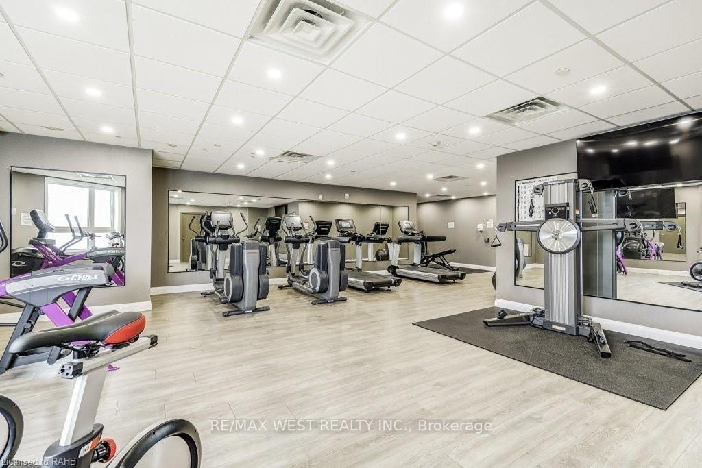 Photo 18 of Unit 426, 101 Shoreview Place, Hamilton, Lakeshore — HOMEH