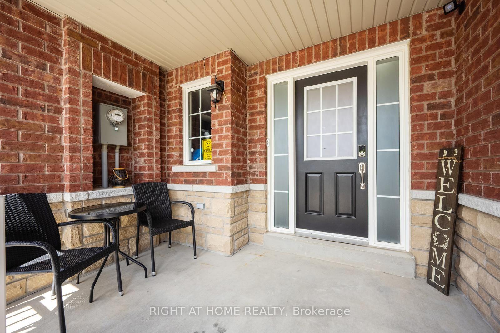 Photo 3 of 47 Oklahoma Drive, Brampton, Bram East — HOMEH