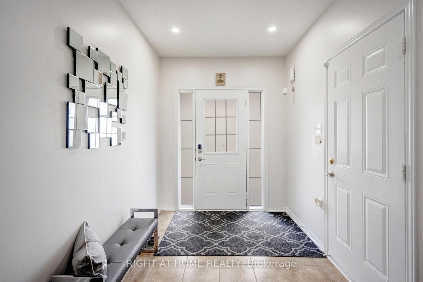 Photo 5 of 47 Oklahoma Drive, Brampton, Bram East — HOMEH