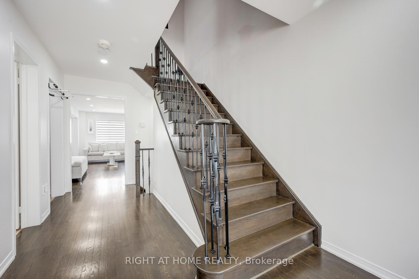Photo 21 of 47 Oklahoma Drive, Brampton, Bram East — HOMEH