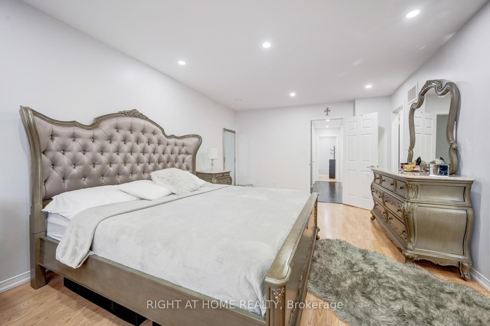 Photo 25 of 47 Oklahoma Drive, Brampton, Bram East — HOMEH